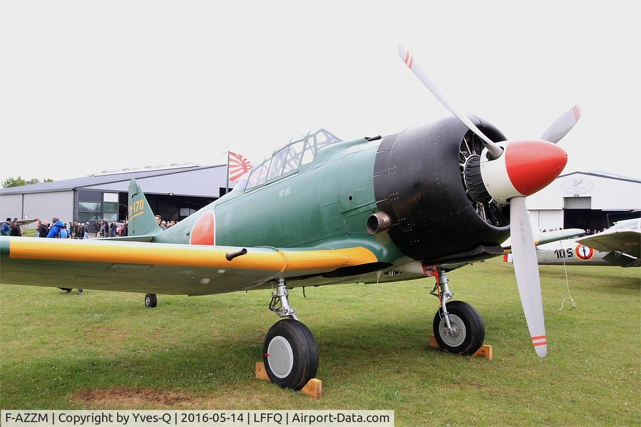 F-AZZM, 2000 North American AT-6B Texan C/N SA-32, North American AT-6B Texan, Static display, La Ferté-Alais airfield (LFFQ) Air show 2016
