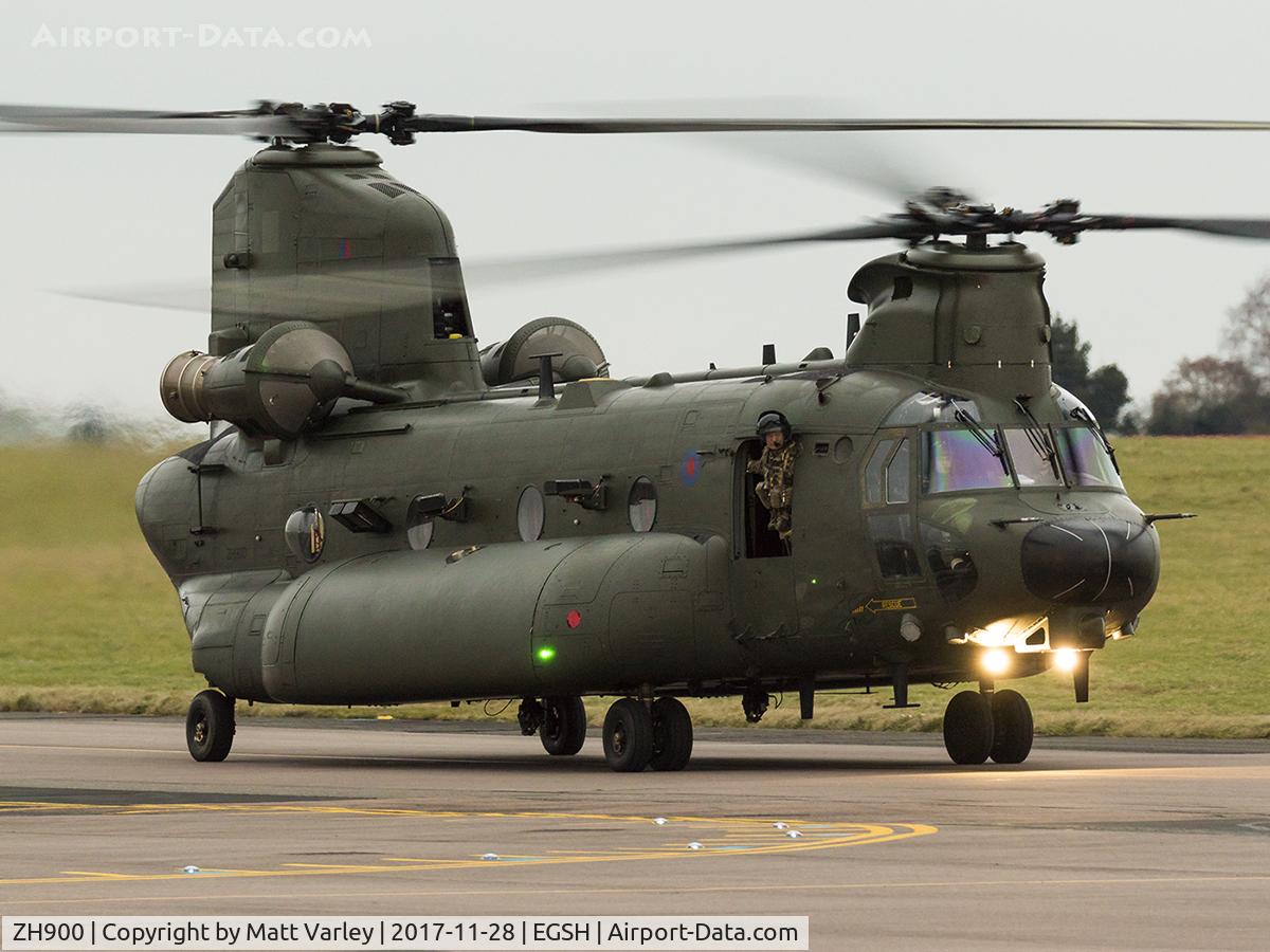 ZH900, 2010 Boeing Chinook HC.5 C/N M4479, Taxiing to the SaxonAir ramp @ NWI.....