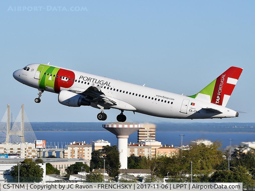 CS-TNM, 2002 Airbus A320-214 C/N 1799, Natalia Correia take off runway 03