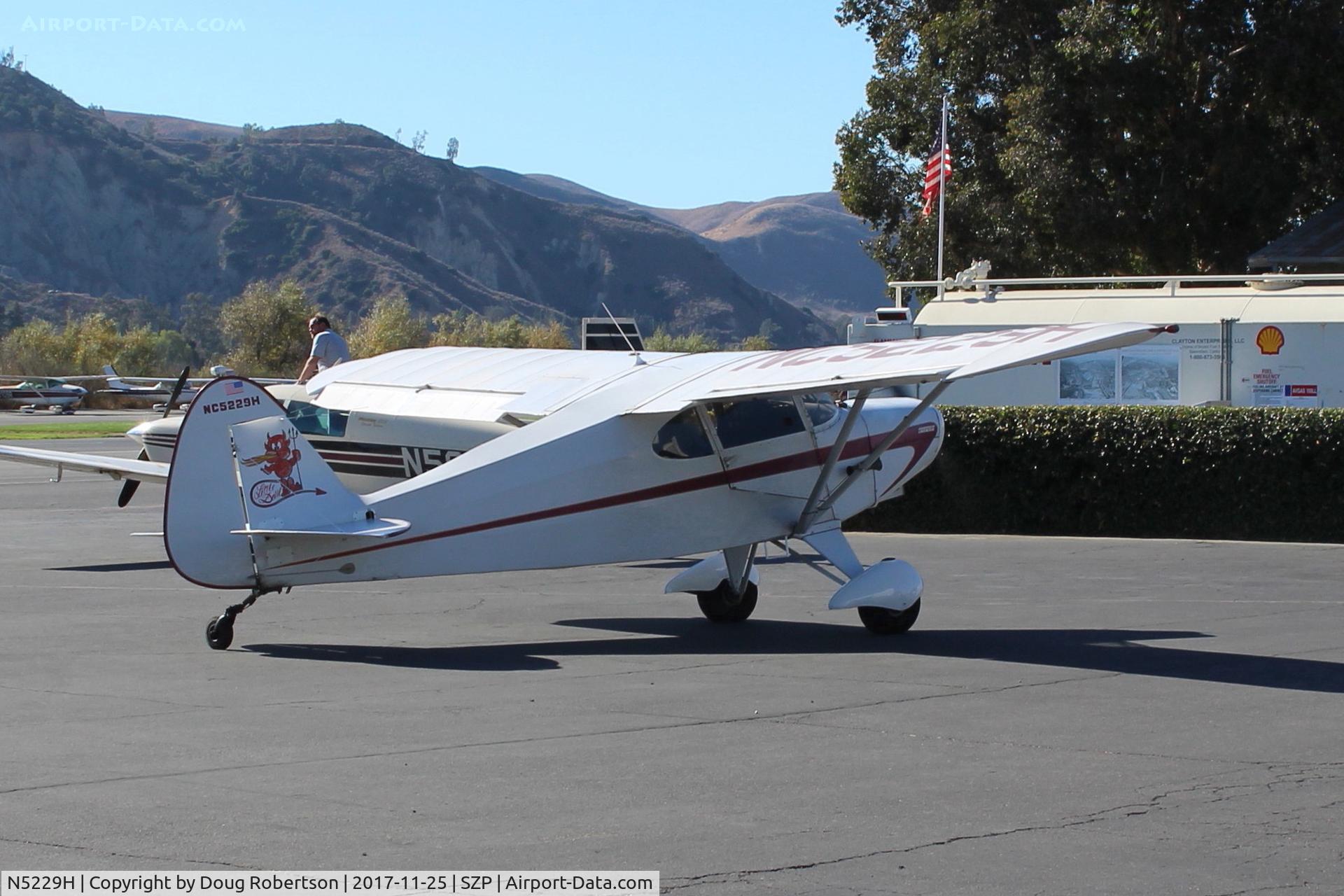 N5229H, 1949 Piper PA-16 Clipper C/N 16-33, 1949 Piper PA-16 CLIPPER 'LIL DEVIL', Lycoming O-290 135 Hp, taxi to SZP's Fuel Dock
