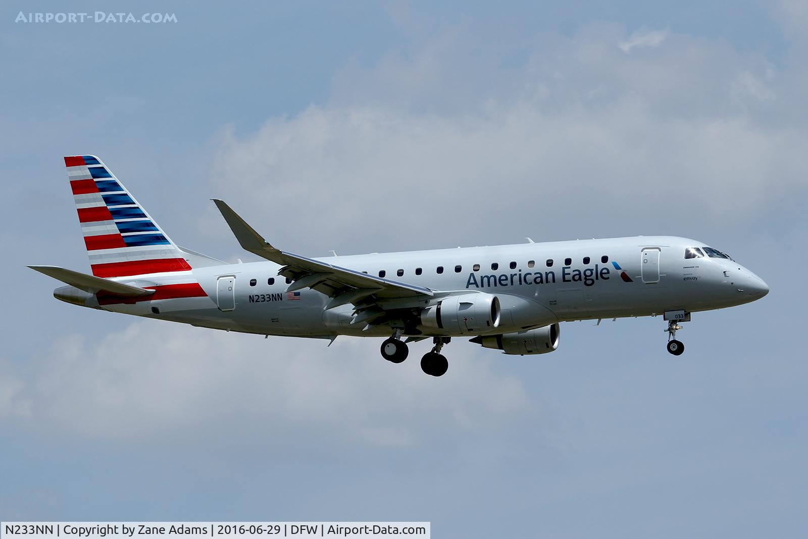 N233NN, 2016 Embraer 175LR (ERJ-170-200LR) C/N 17000561, Arriving at DFW Airport