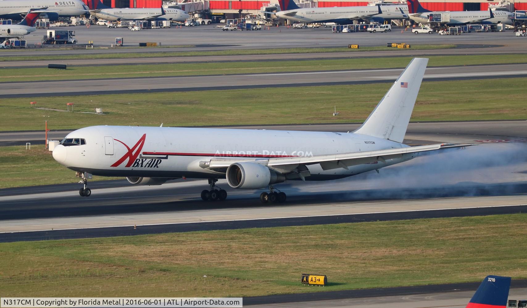 N317CM, 1988 Boeing 767-338 C/N 24317, ABX 767-300