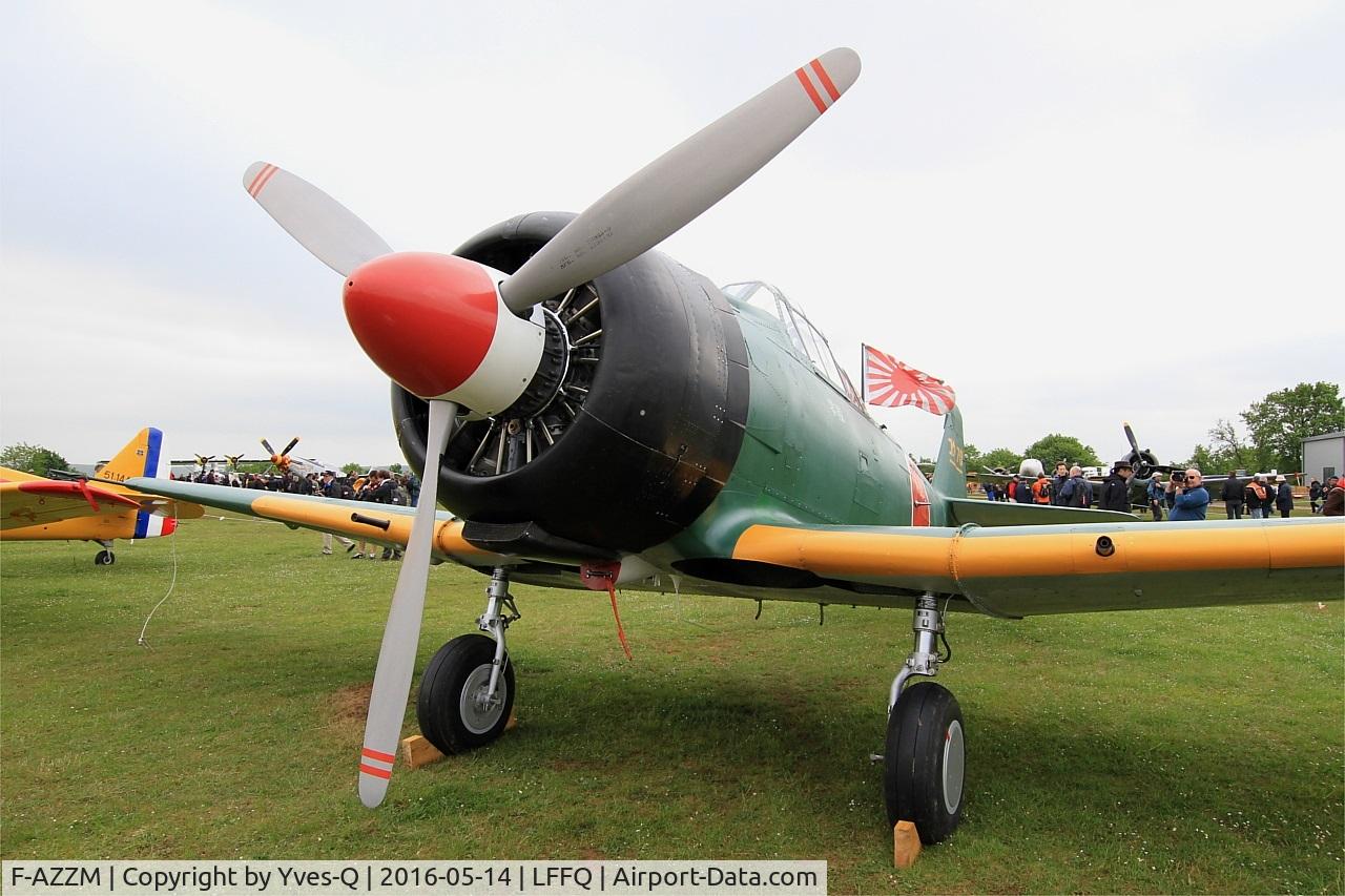 F-AZZM, 2000 North American AT-6B Texan C/N SA-32, North American AT-6B Texan, Static display, La Ferté-Alais airfield (LFFQ) Air show 2016