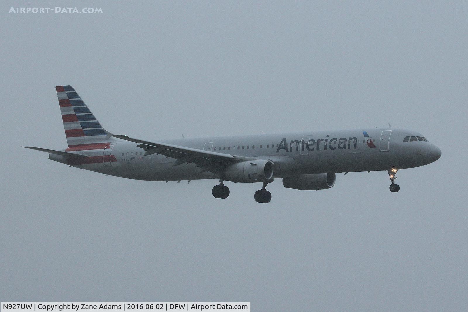 N927UW, 2015 Airbus A321-231 C/N 625, Arriving at DFW Airport