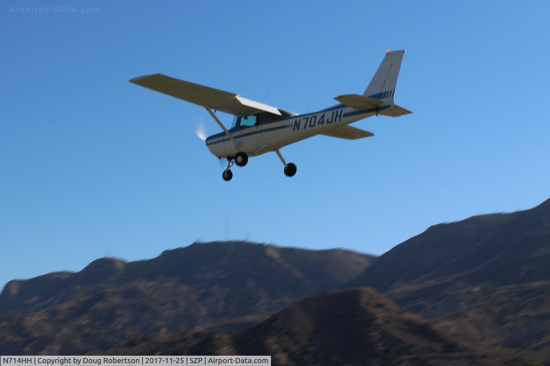 N714HH, 1977 Cessna 150M C/N 15079185, 1977 Cessna 150M, Continental O-200 100 Hp, landing Rwy 04