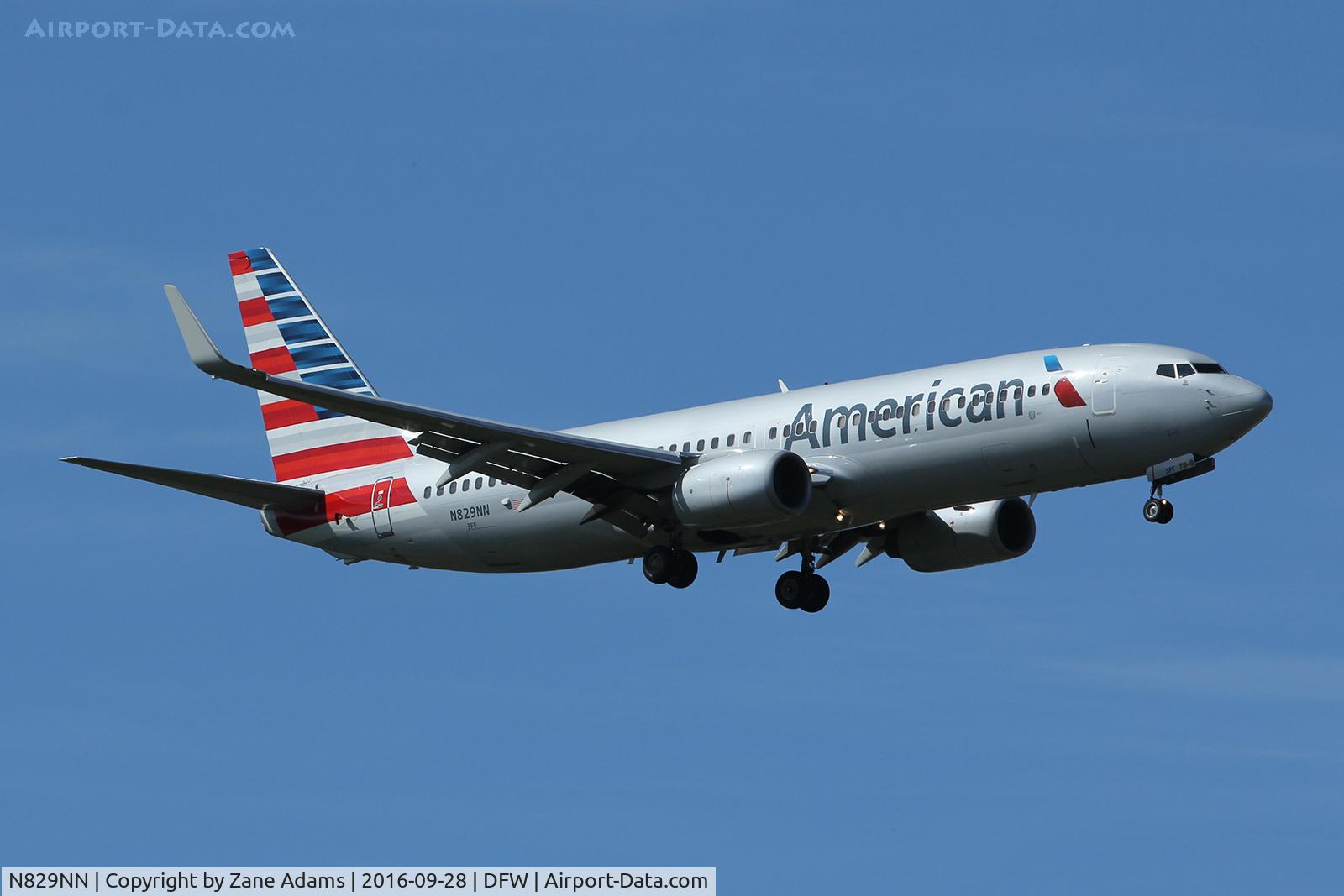 N829NN, 2010 Boeing 737-823 C/N 33210, Arriving at DFW Airport