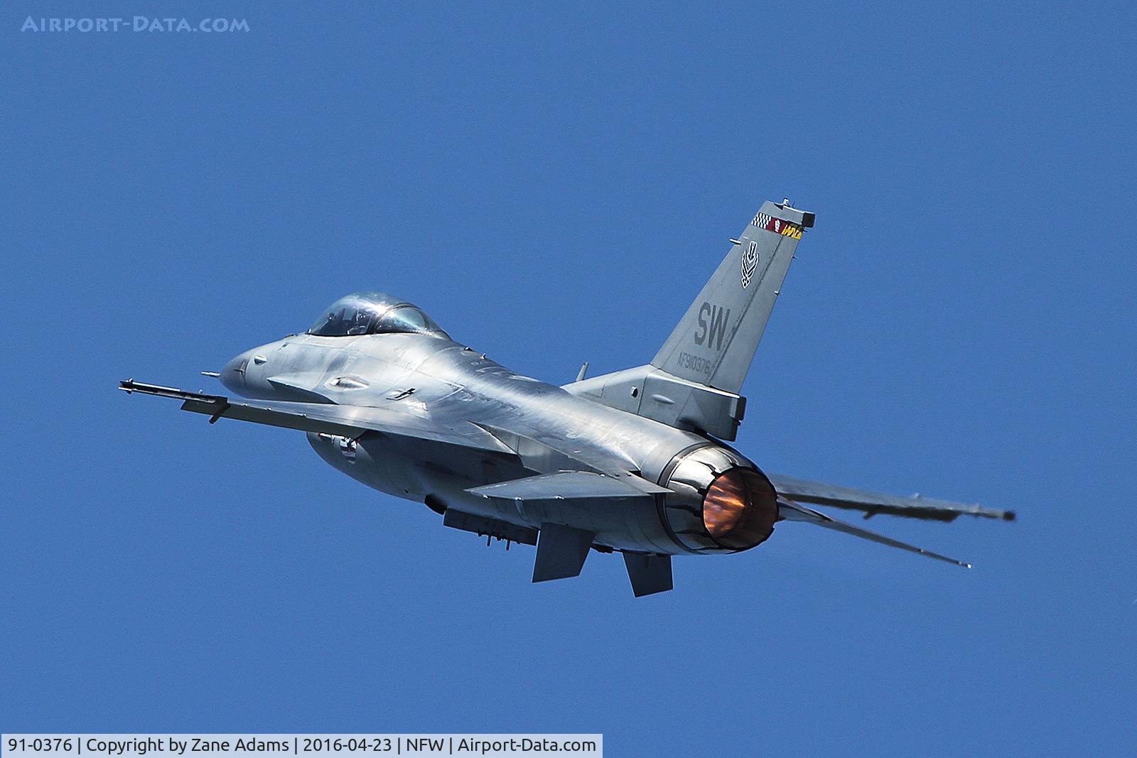 91-0376, 1991 General Dynamics F-16C Fighting Falcon C/N CC-74, Departing NAS Fort Worth