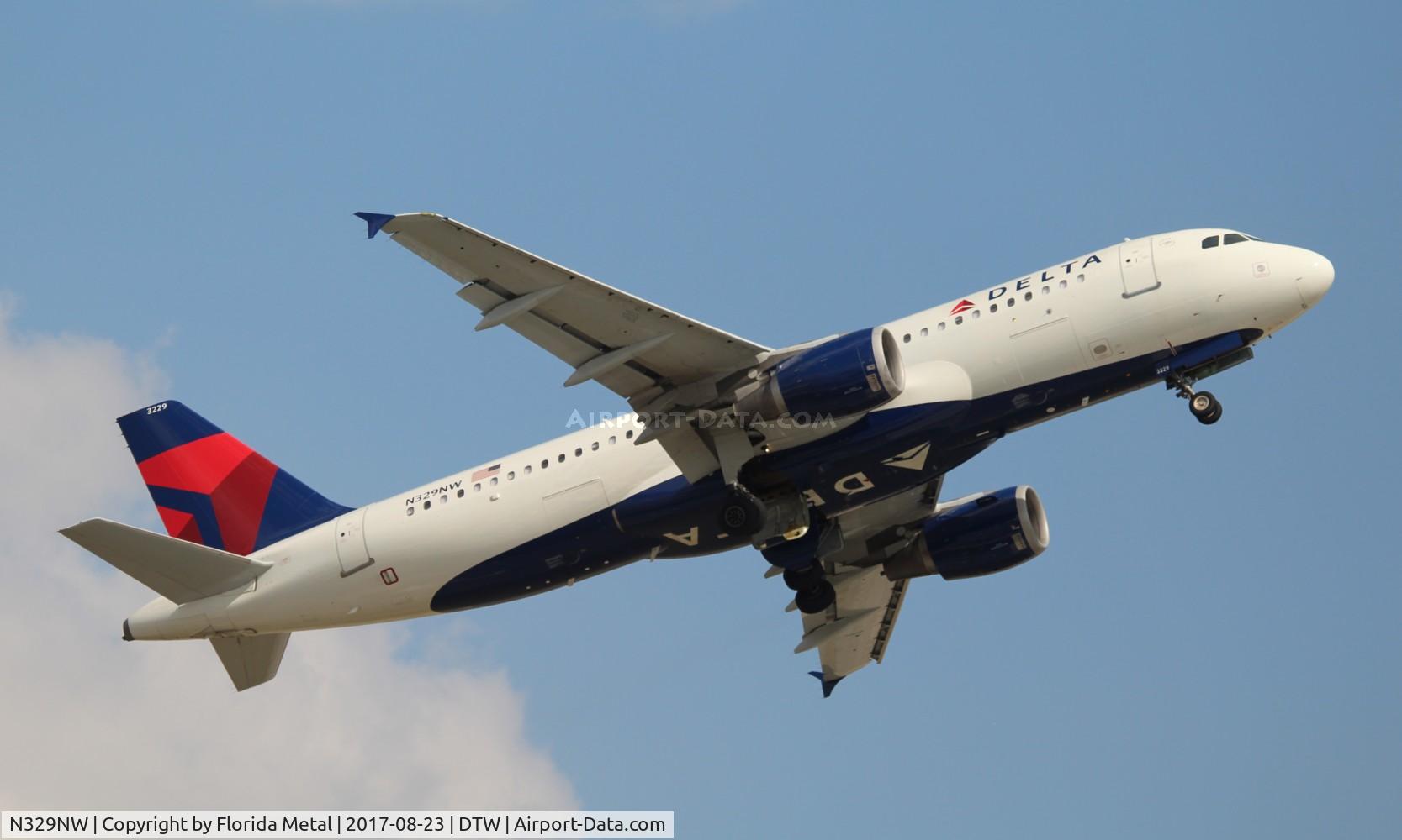 N329NW, 1992 Airbus A320-211 C/N 306, Delta