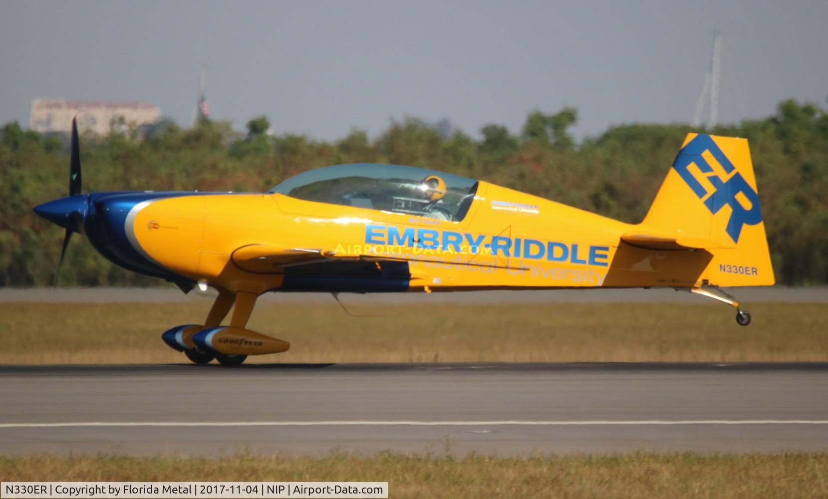 N330ER, 2015 Extra EA-300LC C/N LC044, Extra 330