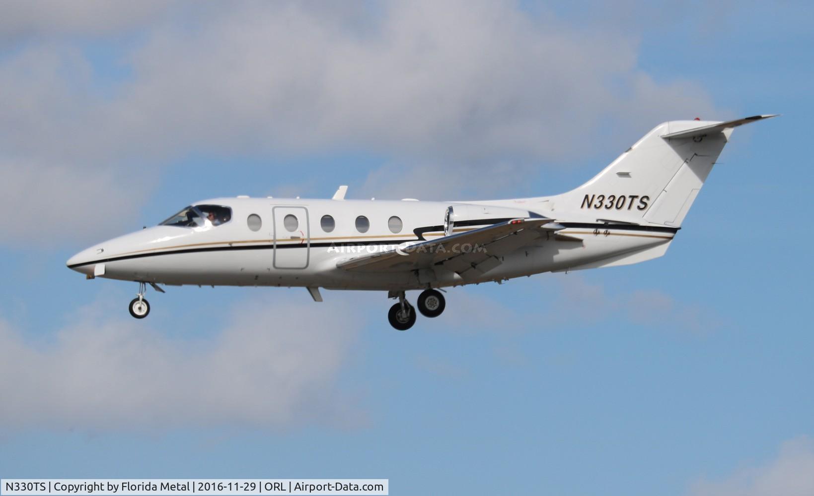 N330TS, 2001 Raytheon Aircraft Company 400A C/N RK-330, Beech 400A