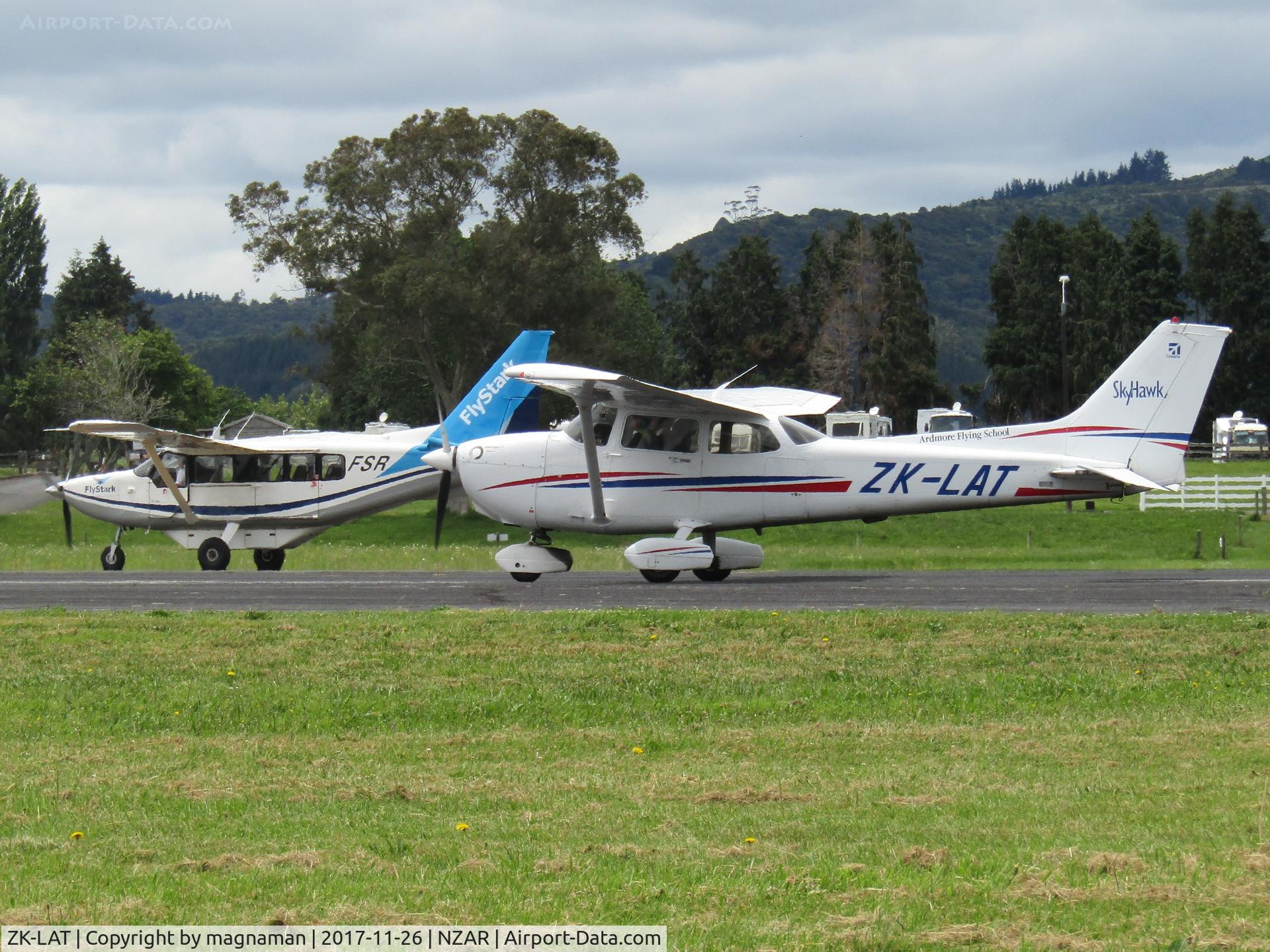 ZK-LAT, 2003 Cessna 172R C/N 17281164, taking off at AKL