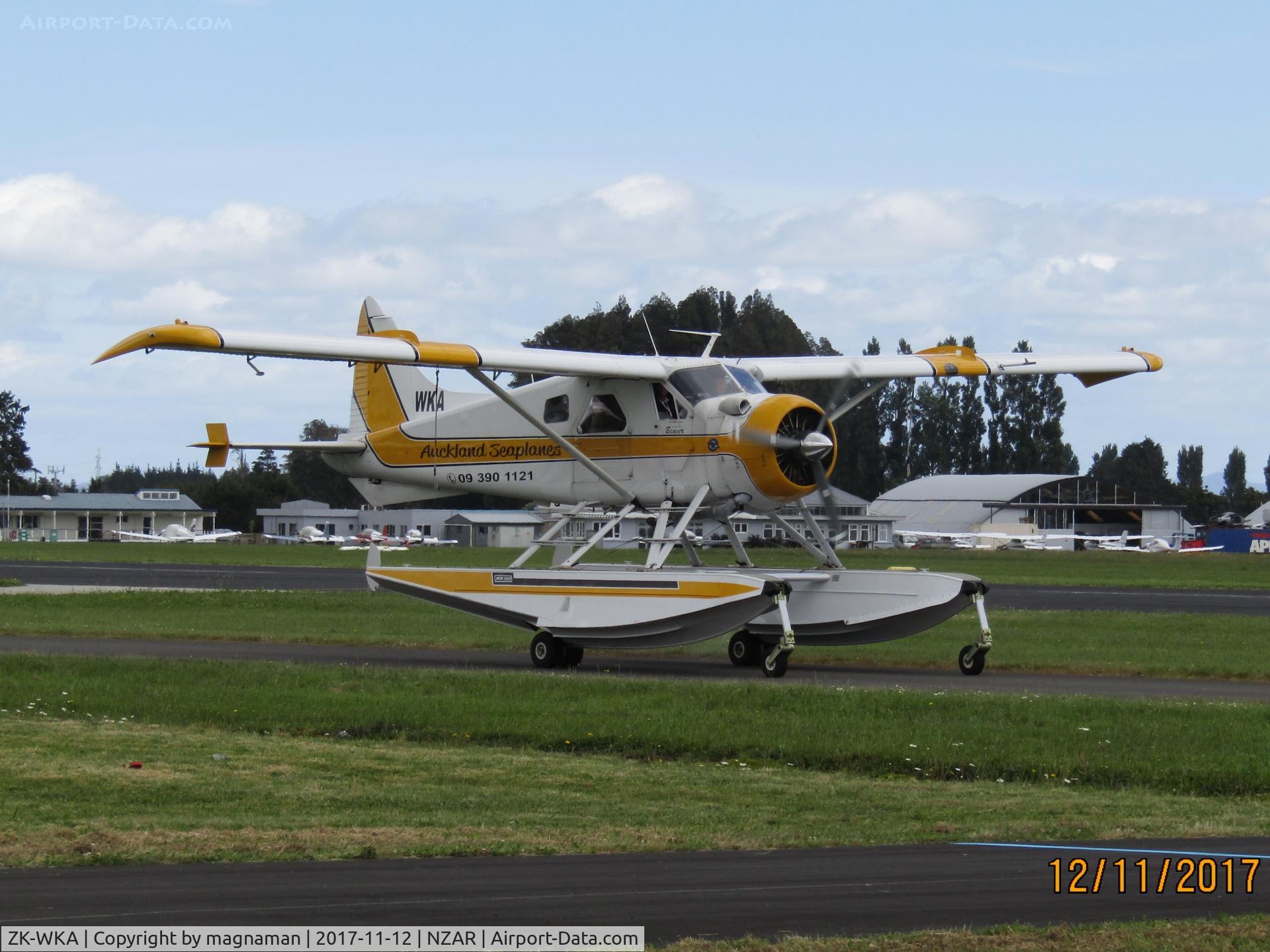 ZK-WKA, 1965 De Havilland Canada DHC-2 Beaver Mk.I C/N 1585, taxying back after pleasure flight