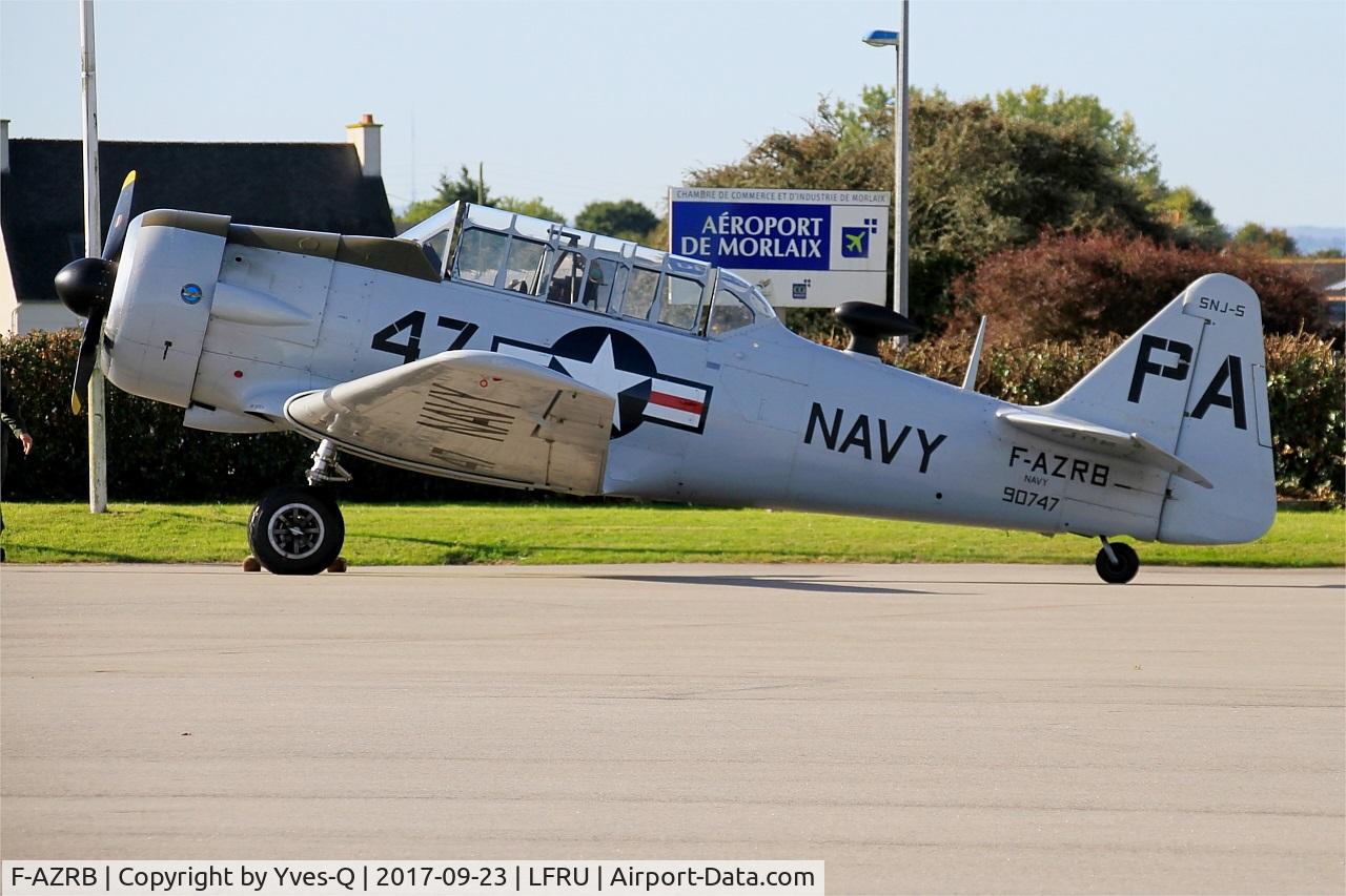 F-AZRB, North American SNJ-5 Texan Texan C/N 88-17955, North American SNJ-5 Texan, Static park, Morlaix-Ploujean airport (LFRU-MXN) Air show 2017