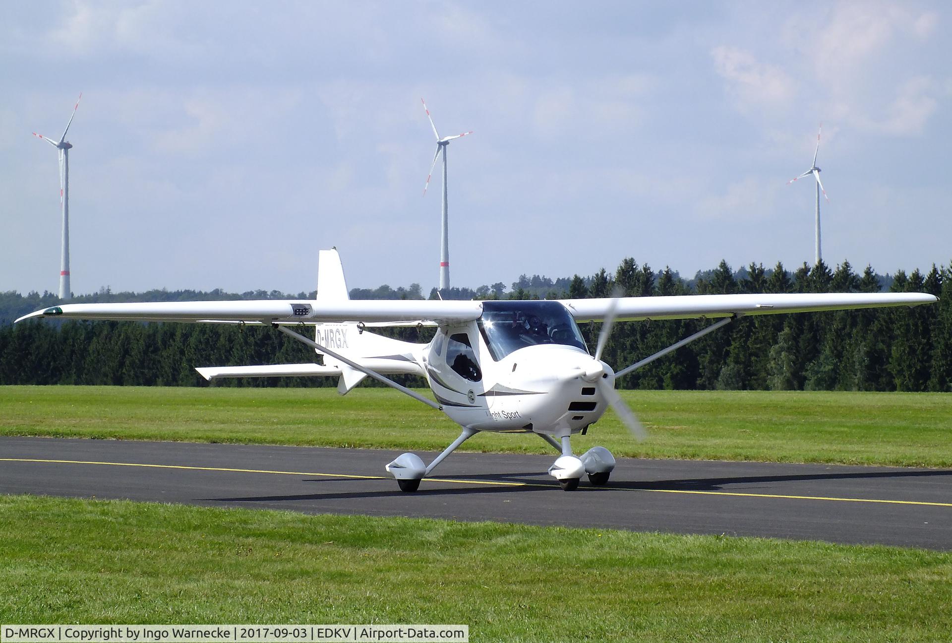 D-MRGX, 2009 Remos GX C/N 312, Remos GX at the Dahlemer Binz 60th jubilee airfield display