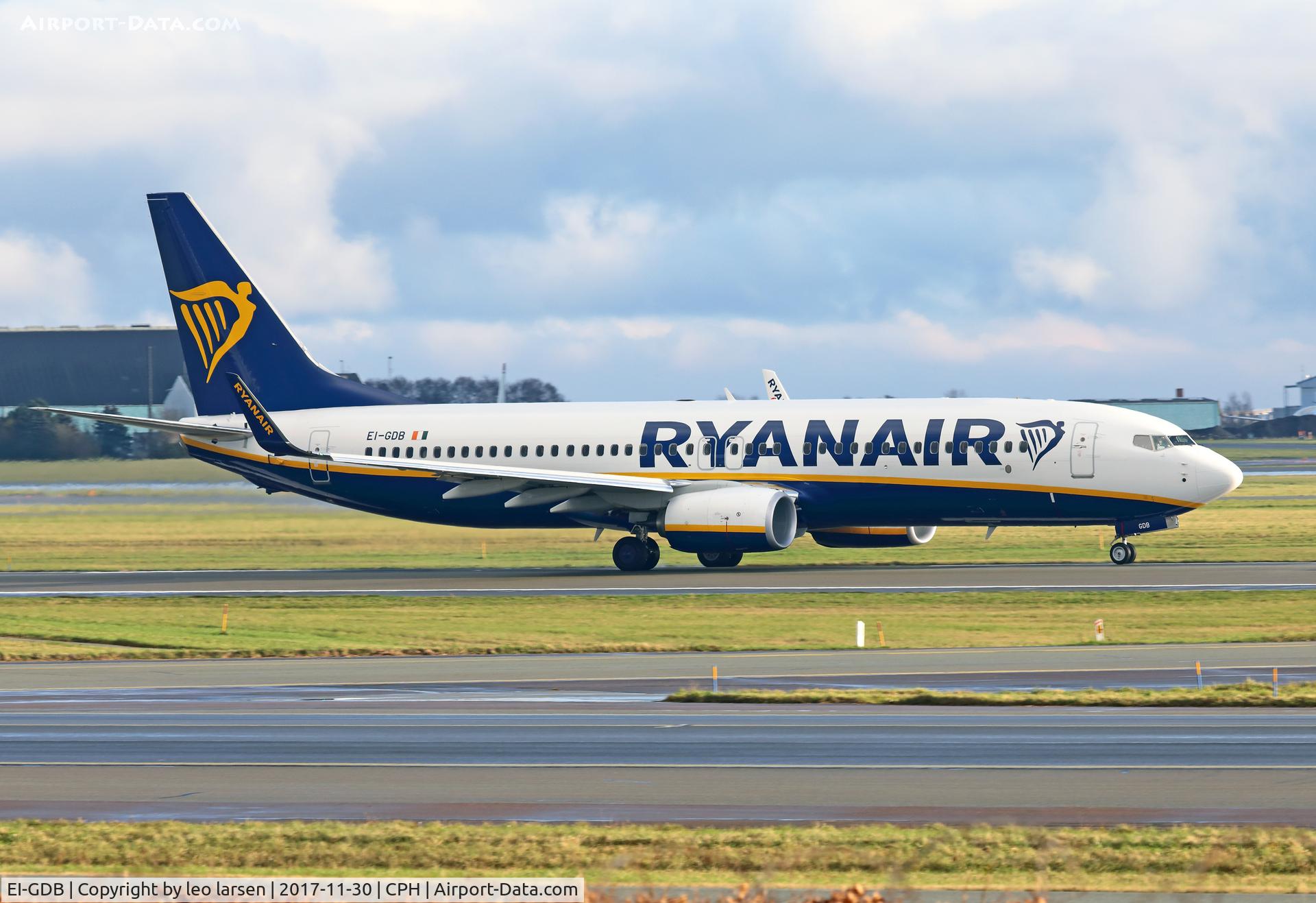 EI-GDB, 2017 Boeing 737-800 C/N 44799, Copenhagen 30.11.2017