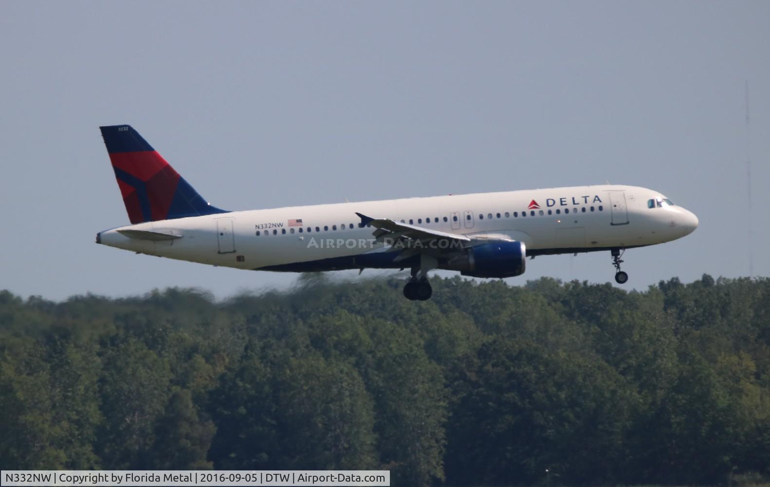 N332NW, 1992 Airbus A320-211 C/N 319, Delta