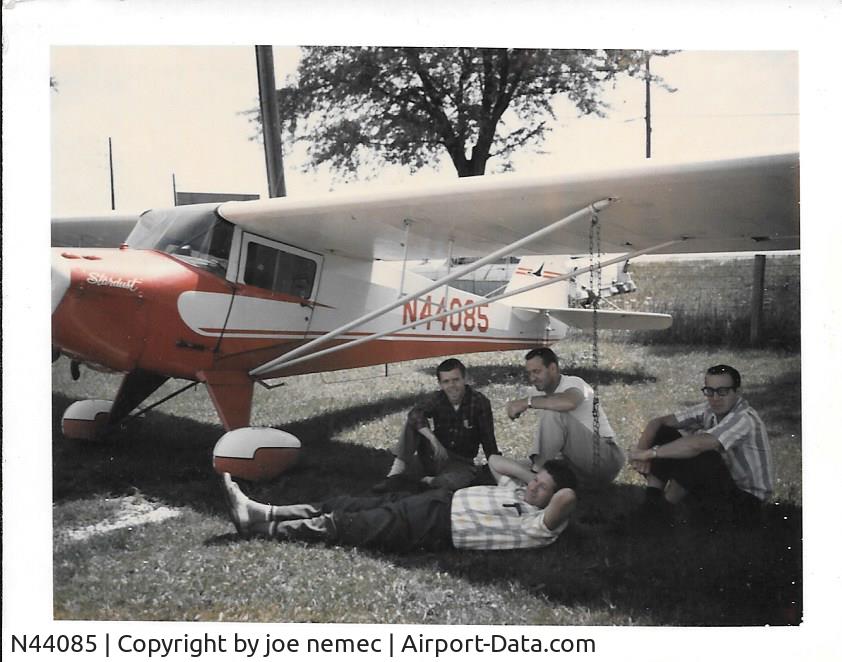 N44085, 1947 Taylorcraft BC12-D C/N 9885, Hinsdale Airport