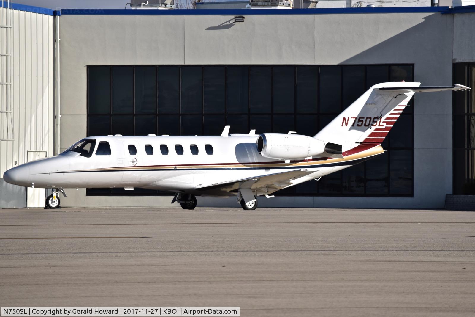 N750SL, 1994 Cessna 550 Citation II C/N 550-0554, Parked on the north GA ramp.
