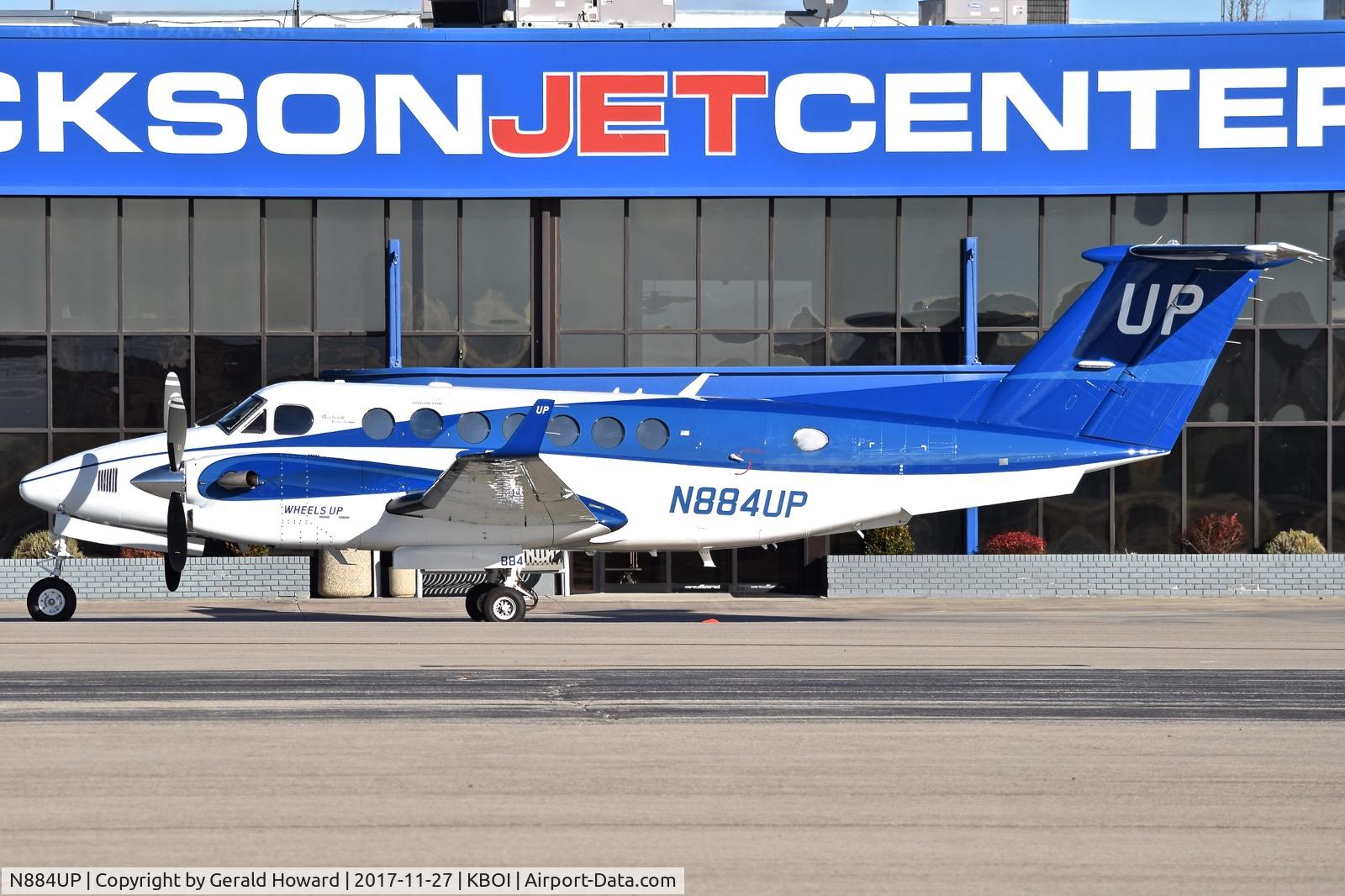 N884UP, 2017 Beech B300 King Air King Air C/N FL-1107, Parked on the north GA ramp.
