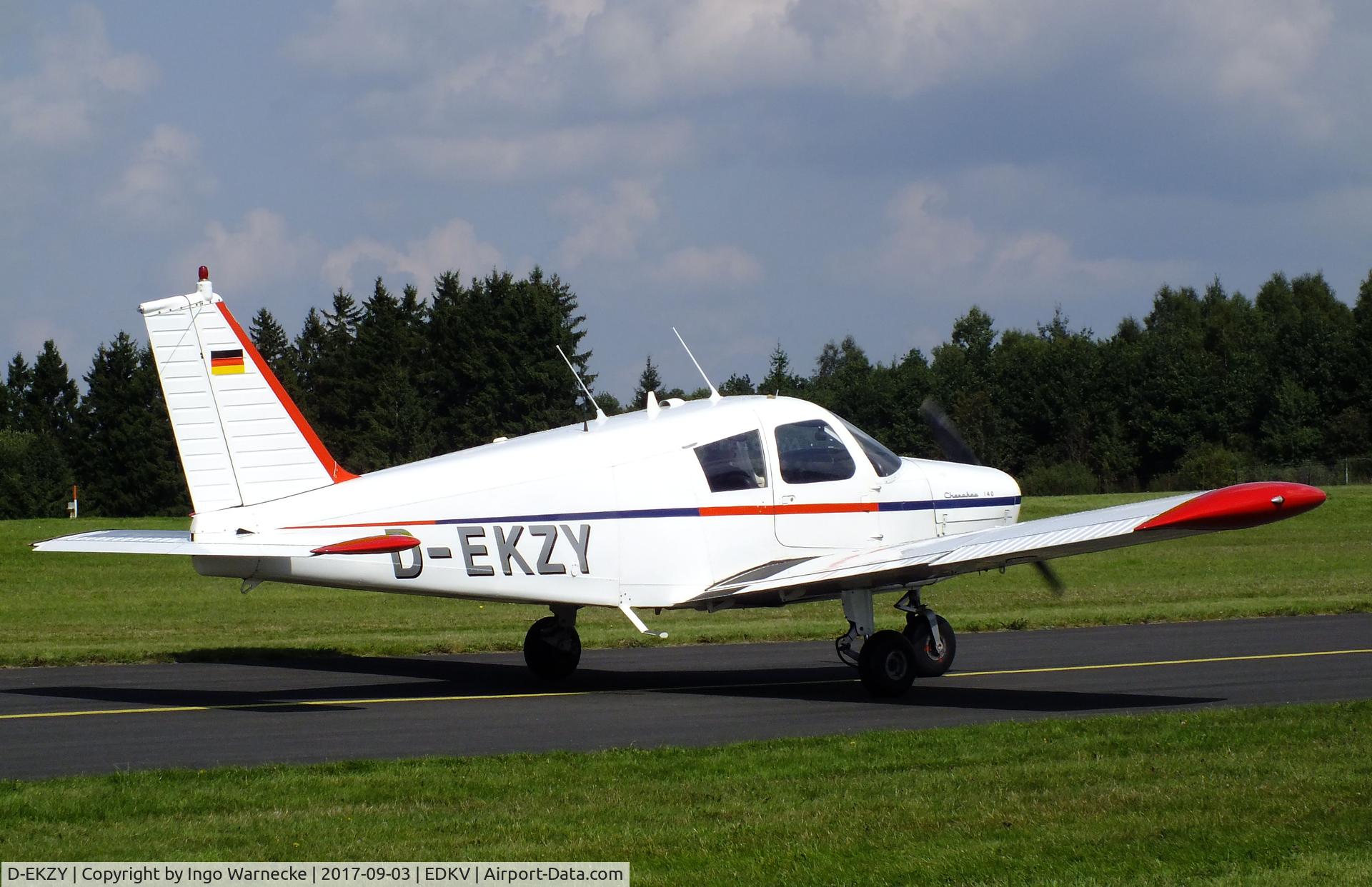 D-EKZY, 1966 Piper PA-28-140 Cherokee C/N 28-21419, Piper PA-28-140 Cherokee at the Dahlemer Binz 60th jubilee airfield display