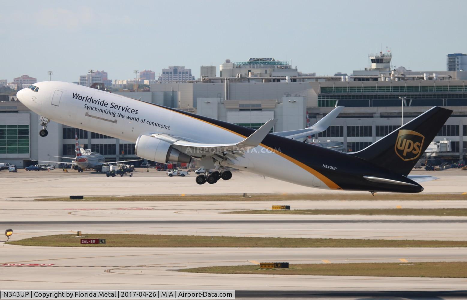 N343UP, 2011 Boeing 767-34AF C/N 37945, UPS 767-300