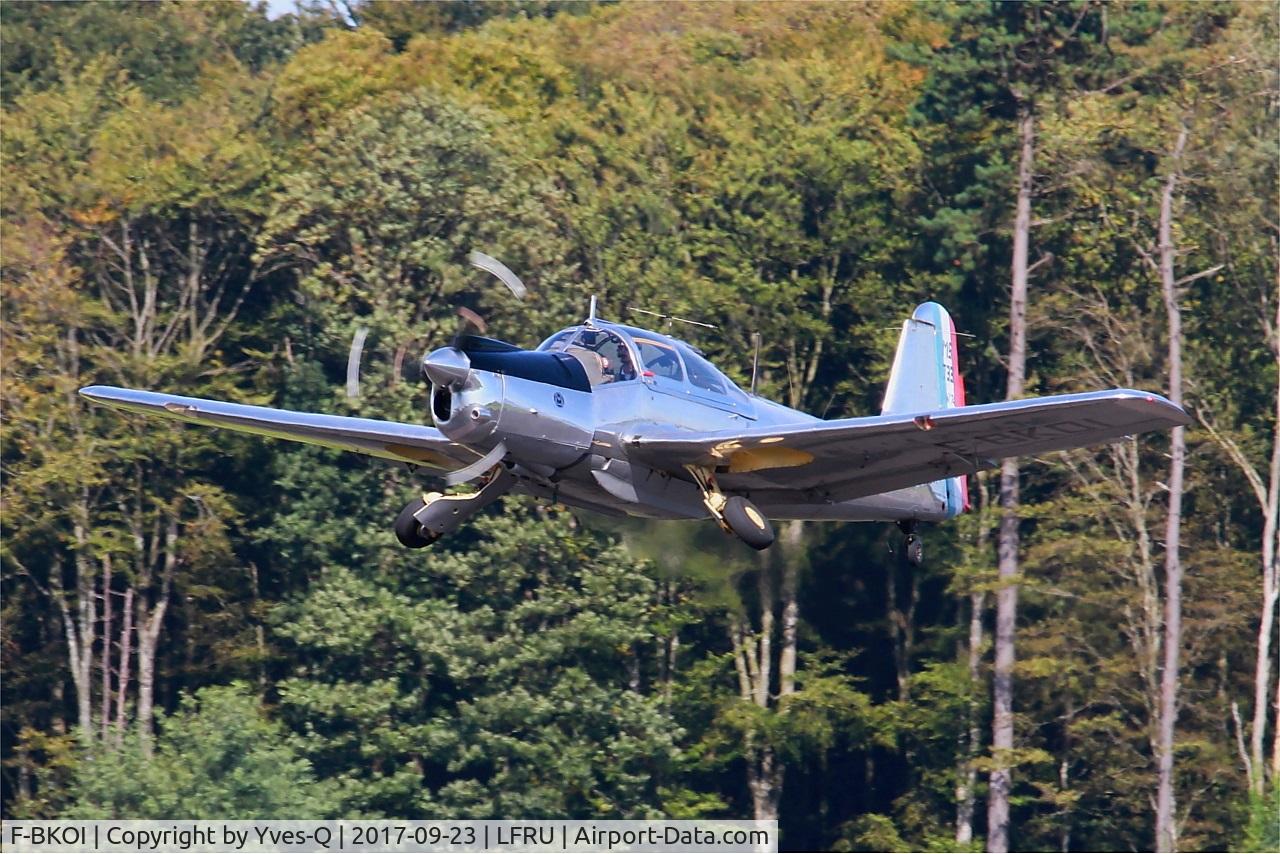 F-BKOI, Morane-Saulnier MS-733 Alcyon C/N 74, Morane-Saulnier MS-733 Alcyon, Take off rwy 23, Morlaix-Ploujean airport (LFRU-MXN) Air show 2017