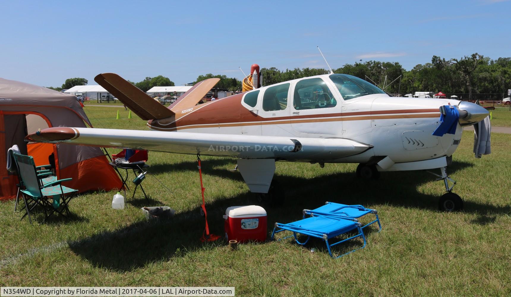 N354WD, 1956 Beech G35 Bonanza C/N D-4458, Bonanza G35