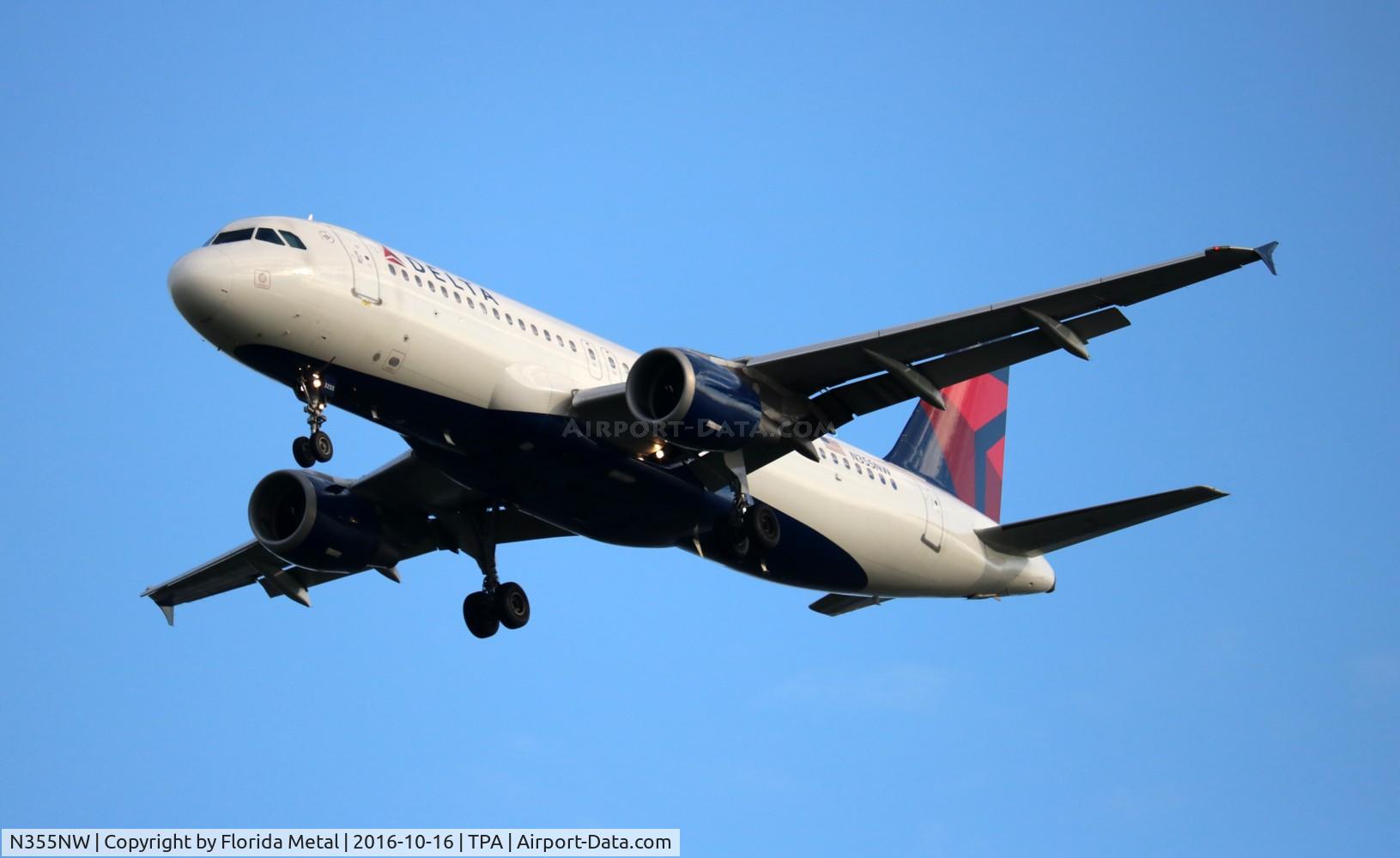N355NW, 1998 Airbus A320-212 C/N 807, Delta