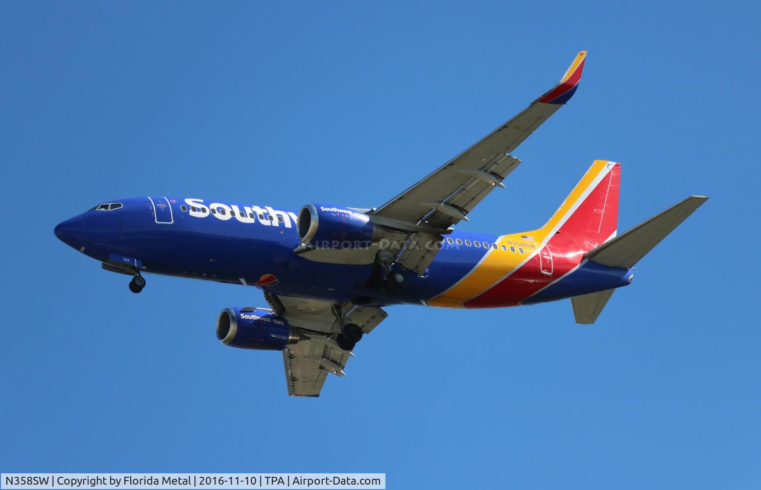 N358SW, 1992 Boeing 737-3H4 C/N 26595, Southwest