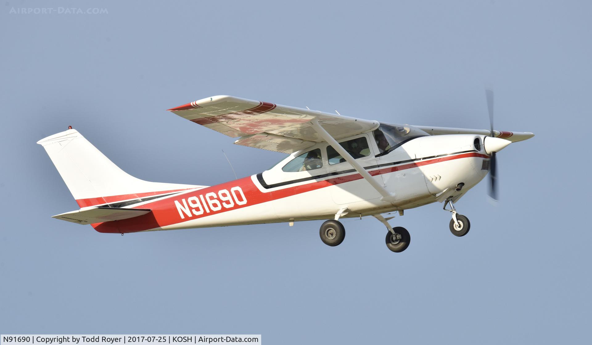 N91690, 1969 Cessna 182M Skylane C/N 18259872, Airventure 2017