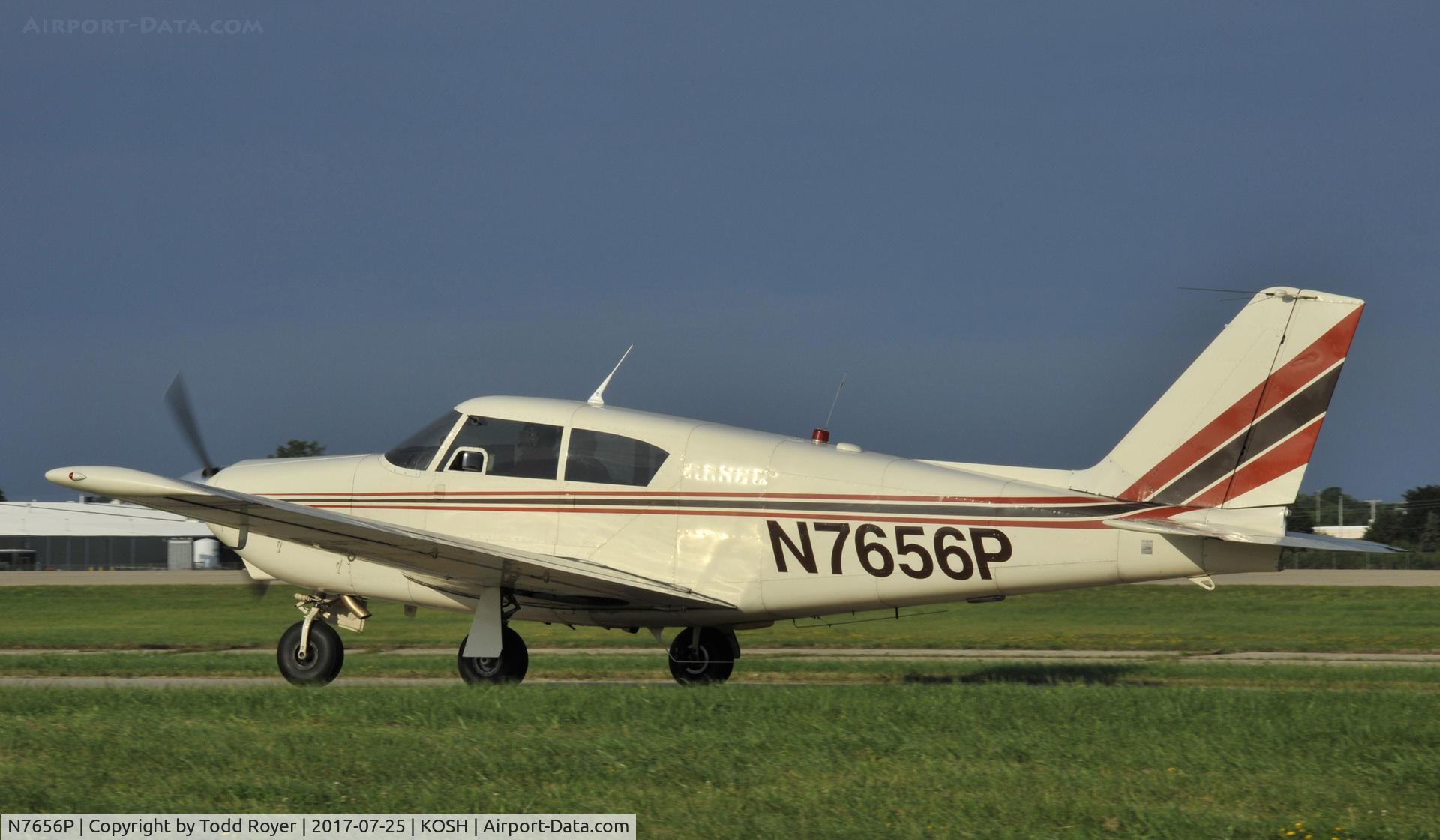 N7656P, 1961 Piper PA-24 Comanche C/N 24-2869, Airventure 2017