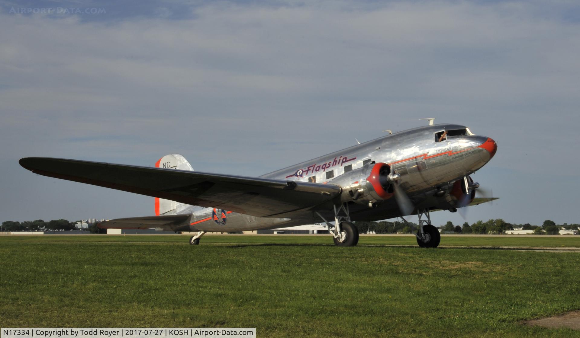 N17334, 1937 Douglas DC-3-178 C/N 1920, Airventure 2017