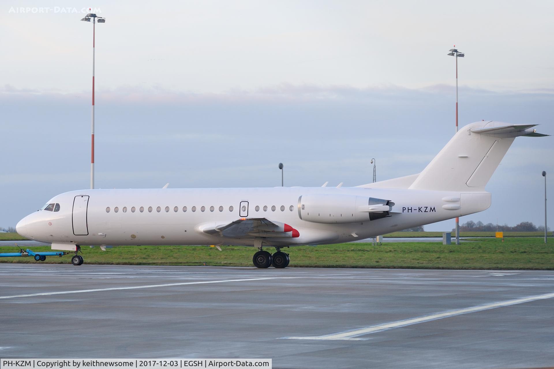 PH-KZM, 1995 Fokker 70 (F-28-0070) C/N 11561, Removed from spray all over white with registration in same position as PH-KZL ?