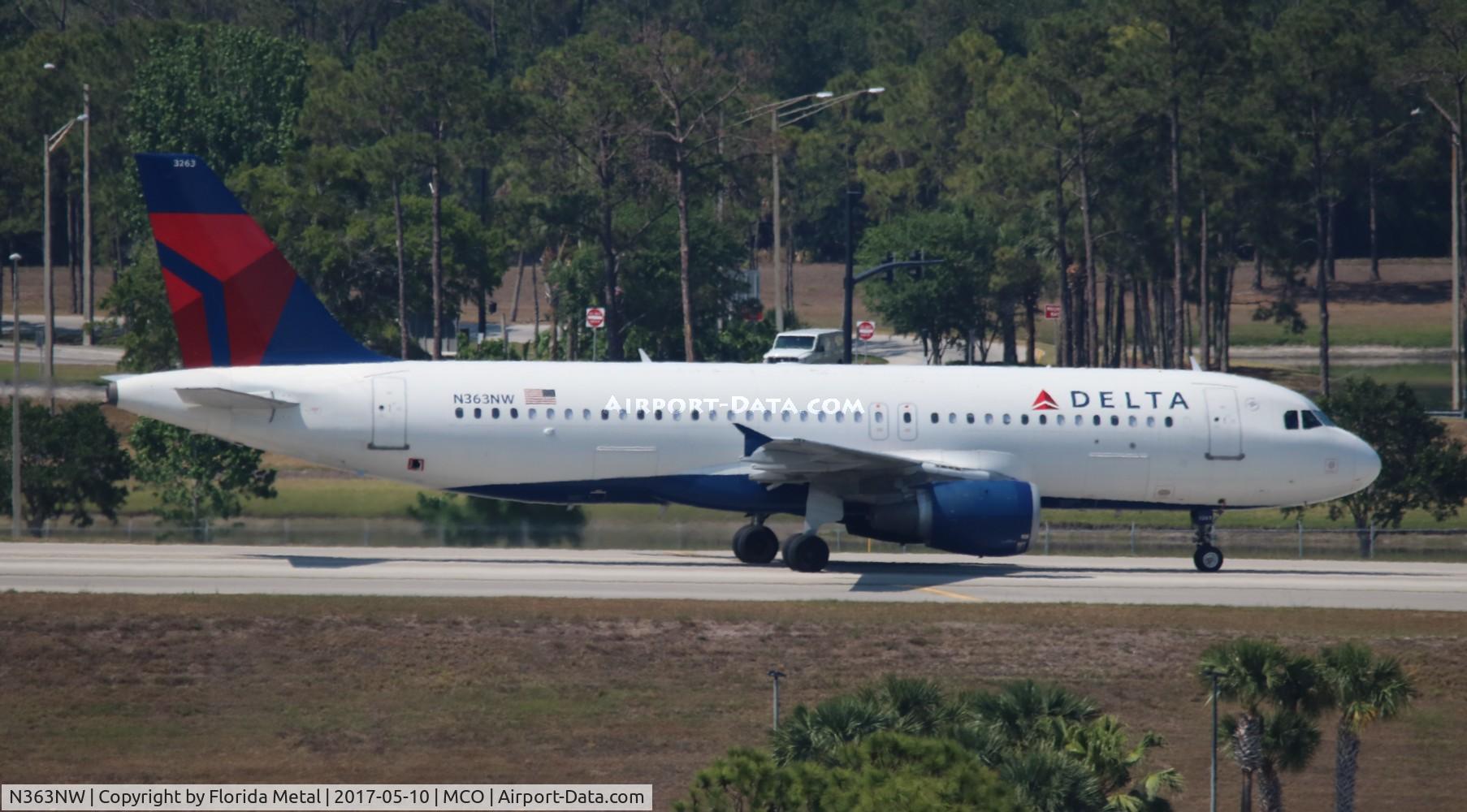 N363NW, 1998 Airbus A320-212 C/N 0923, Delta