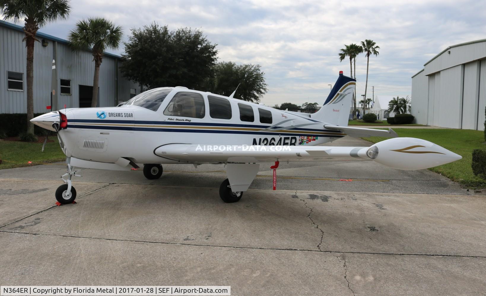 N364ER, 2001 Raytheon A36 C/N E-3383, Aftermarket tip tanks