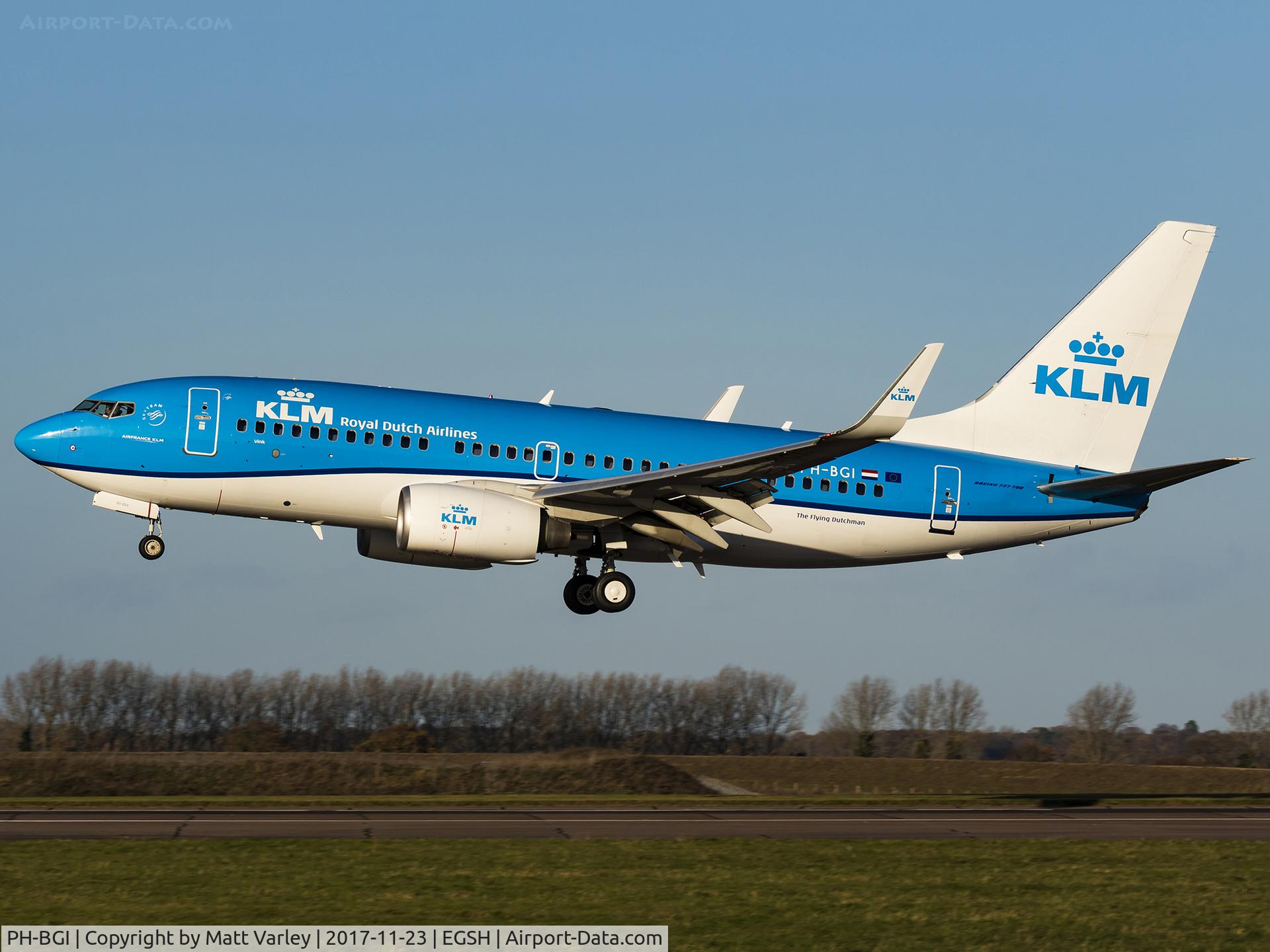 PH-BGI, 2010 Boeing 737-7K2 C/N 30364, landing on RWY 27
