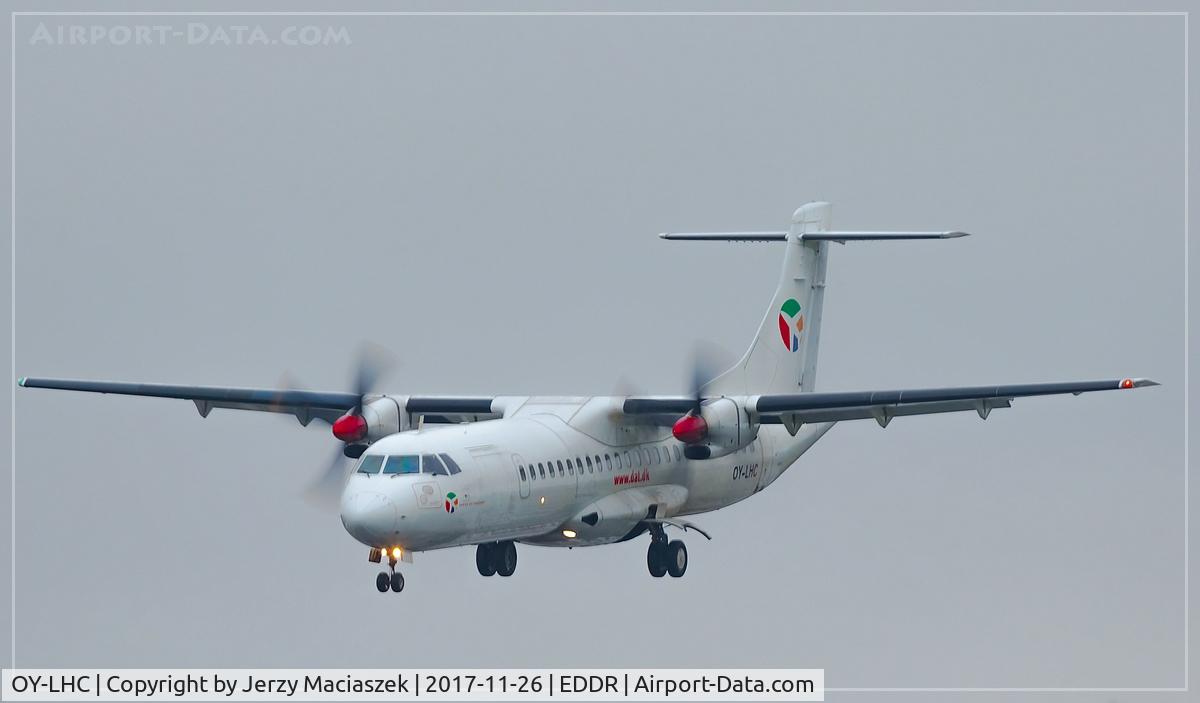 OY-LHC, 1994 ATR 72-212 C/N 405, ATR 72-212,