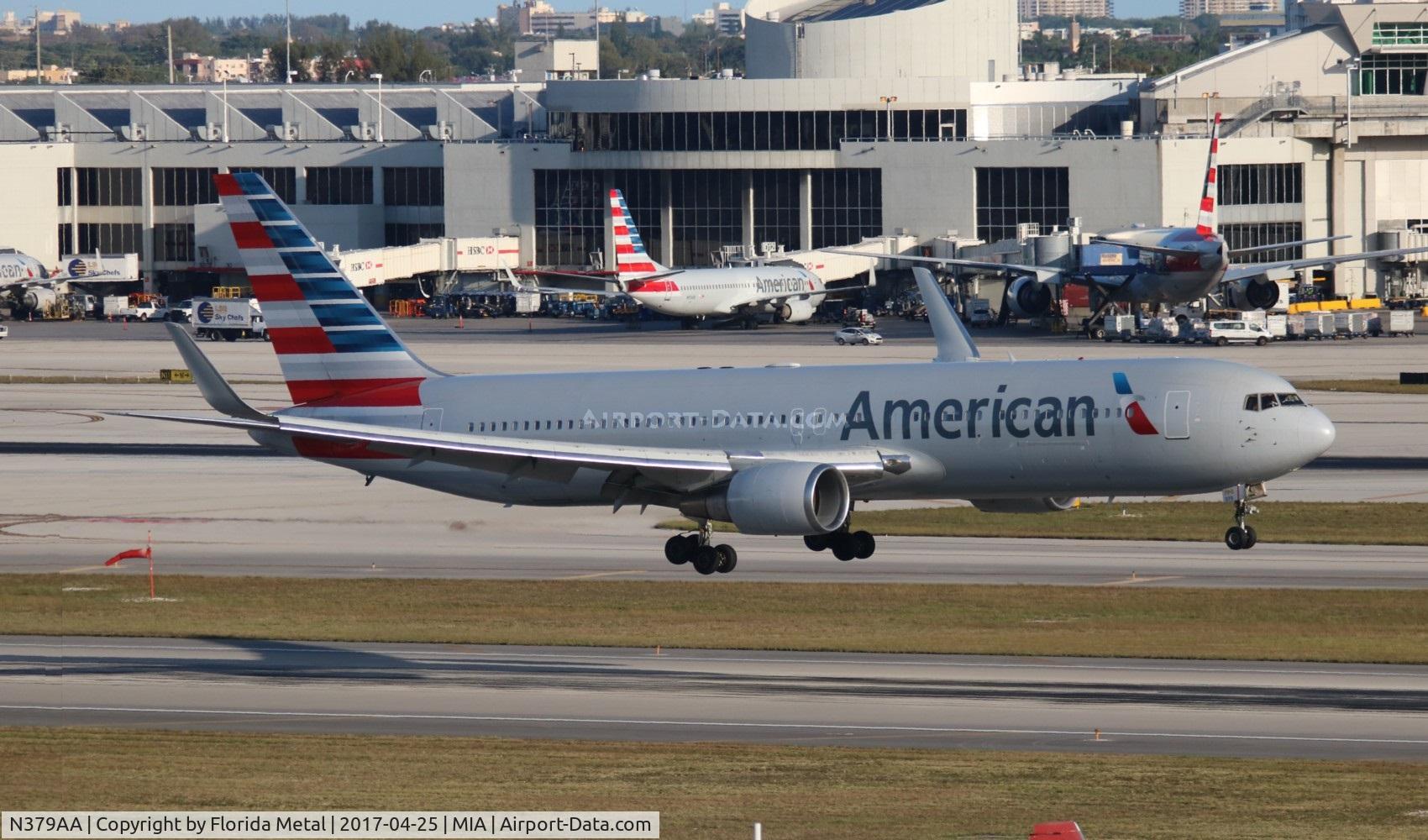 N379AA, 1993 Boeing 767-323/ER C/N 25448, American