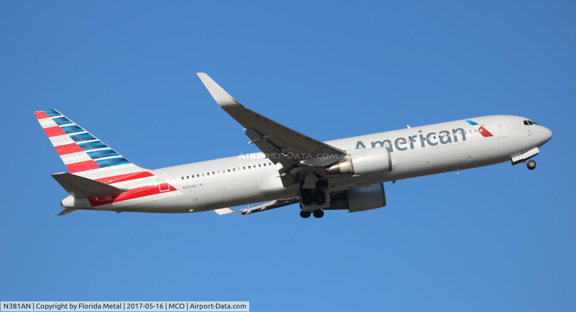 N381AN, 1993 Boeing 767-323 C/N 25450, American