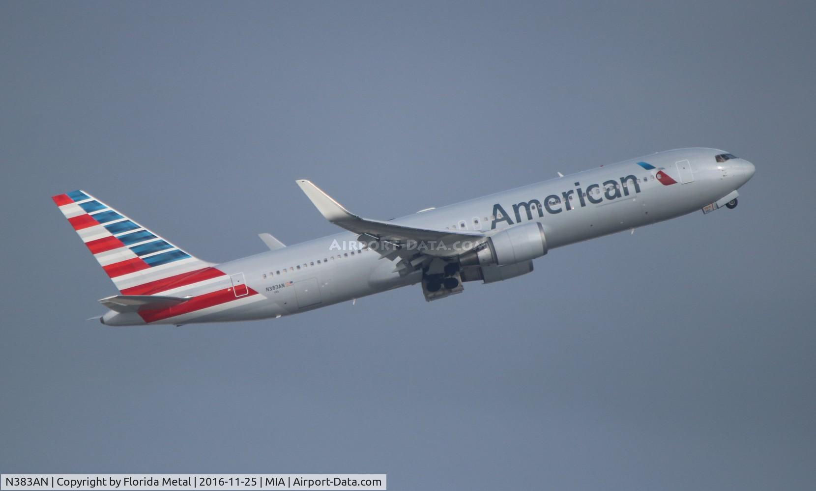 N383AN, 1993 Boeing 767-323 C/N 26995, American