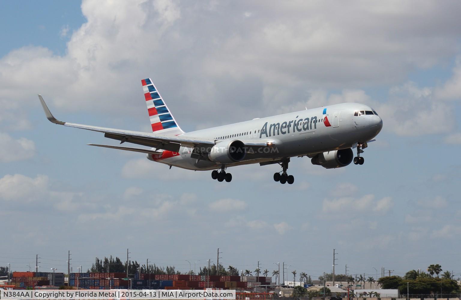 N384AA, 1993 Boeing 767-323 C/N 26996, American