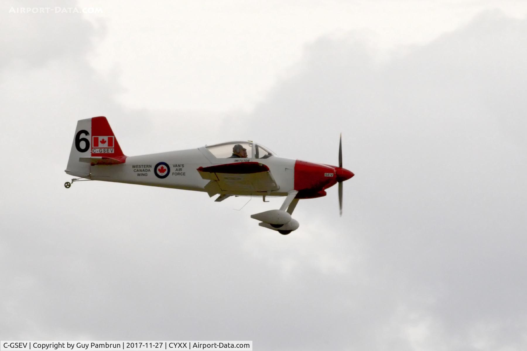 C-GSEV, 2002 Vans RV-6 C/N 24613, Landing