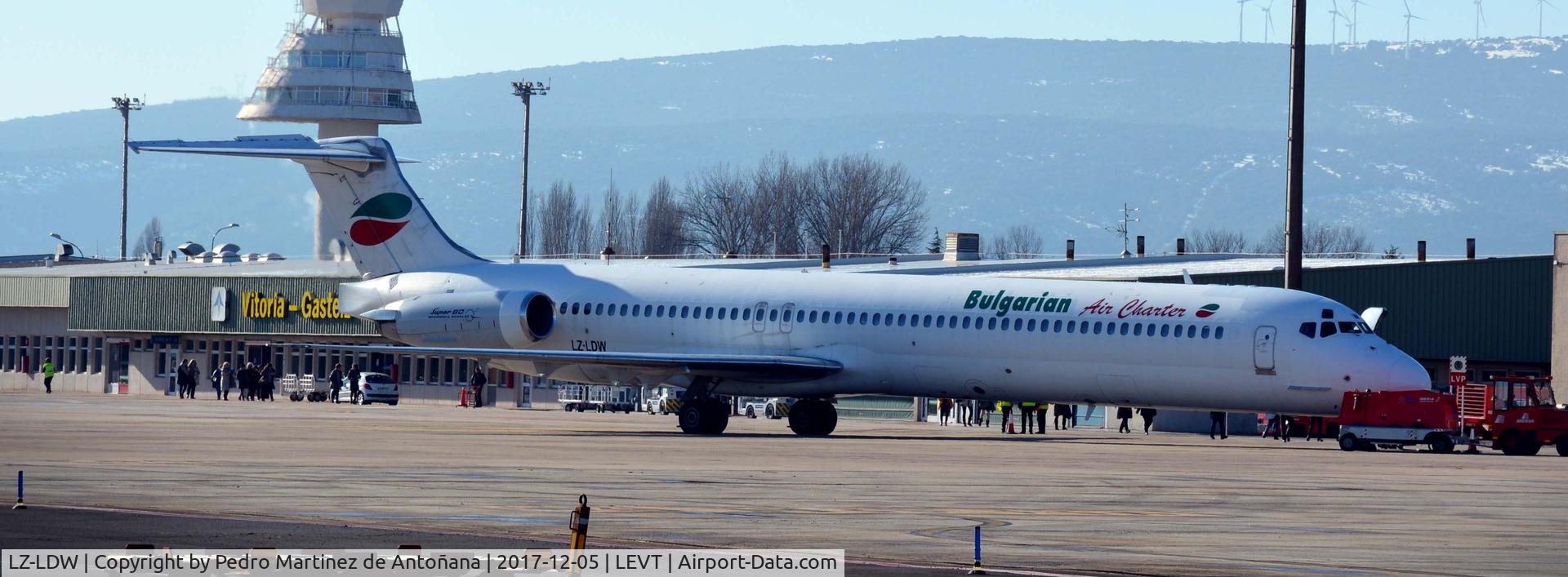 LZ-LDW, 1989 McDonnell Douglas MD-82 (DC-9-82) C/N 49795, Foronda - Vitoria-Gasteiz - España