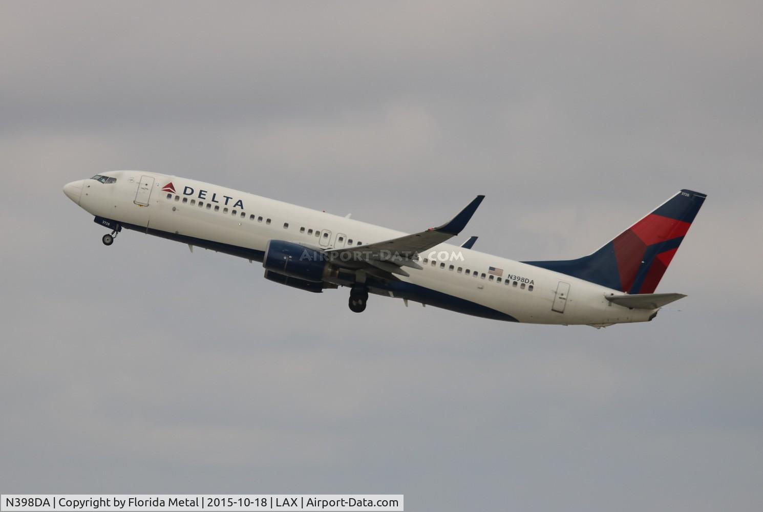 N398DA, 2000 Boeing 737-832 C/N 30774, Delta