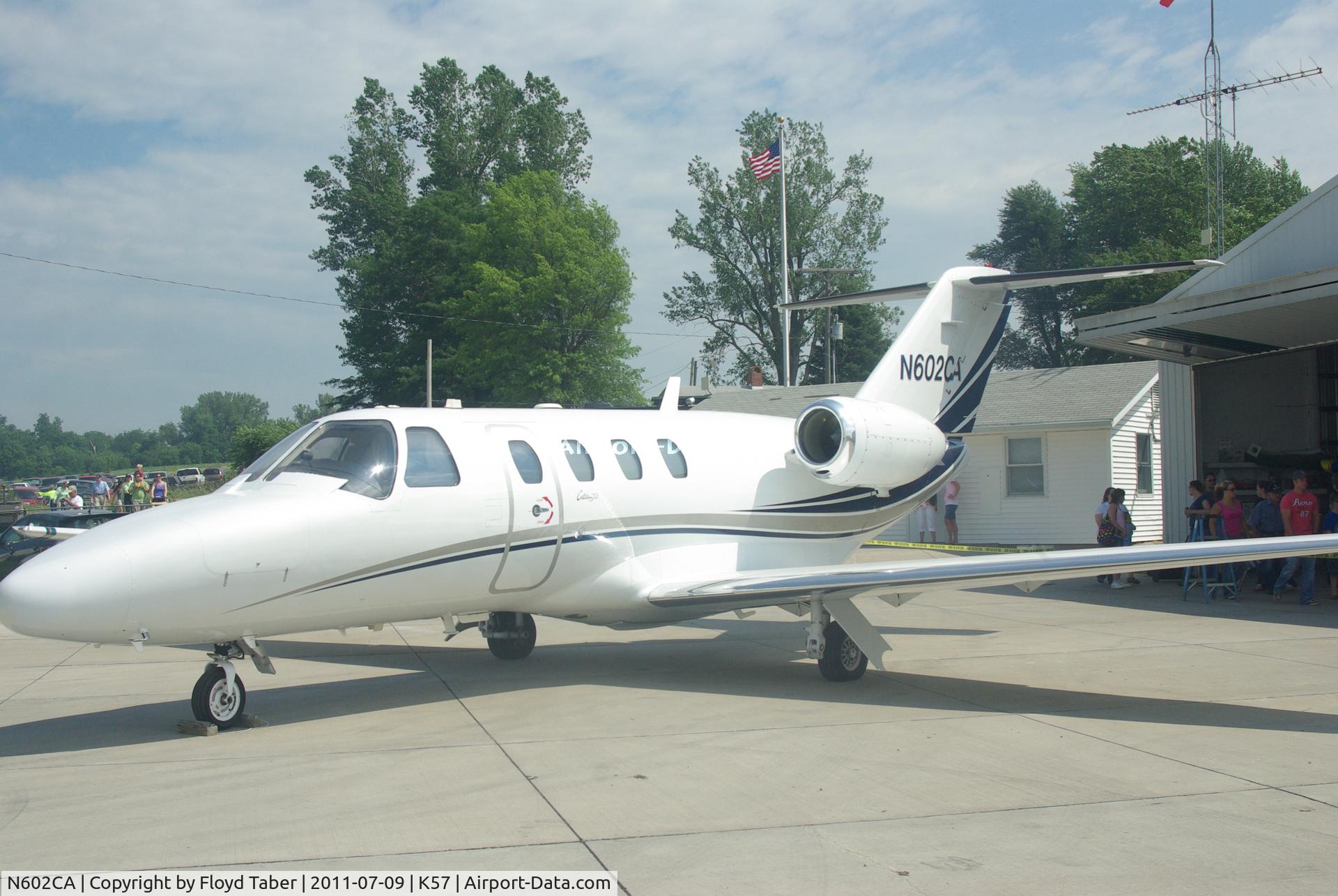 N602CA, 1993 Cessna 525 CitationJet CJ1 C/N 525-0026, At the Flying Wingnuts Airshow