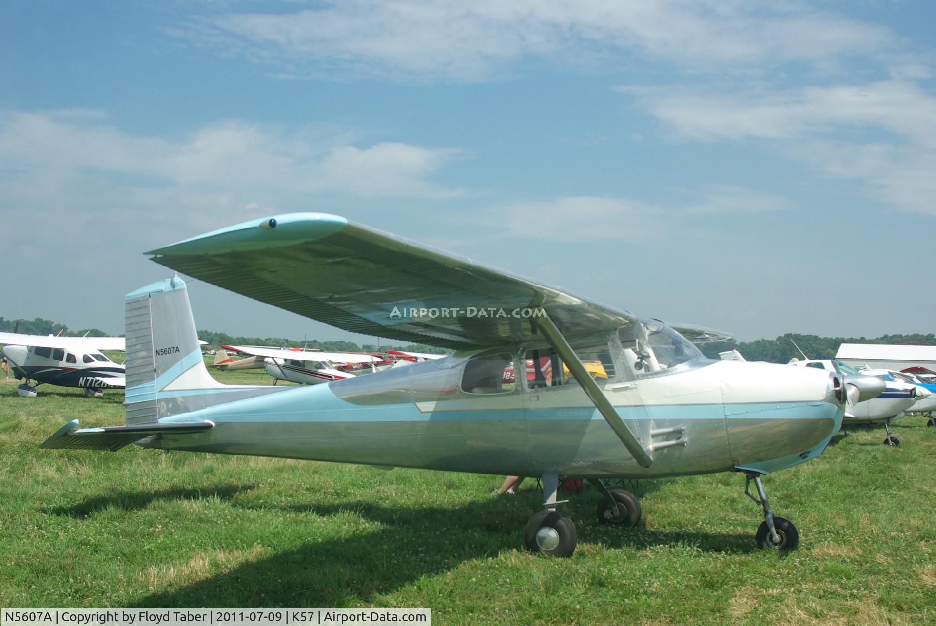 N5607A, 1956 Cessna 172 C/N 28207, At the Flying Wingnuts Airshow