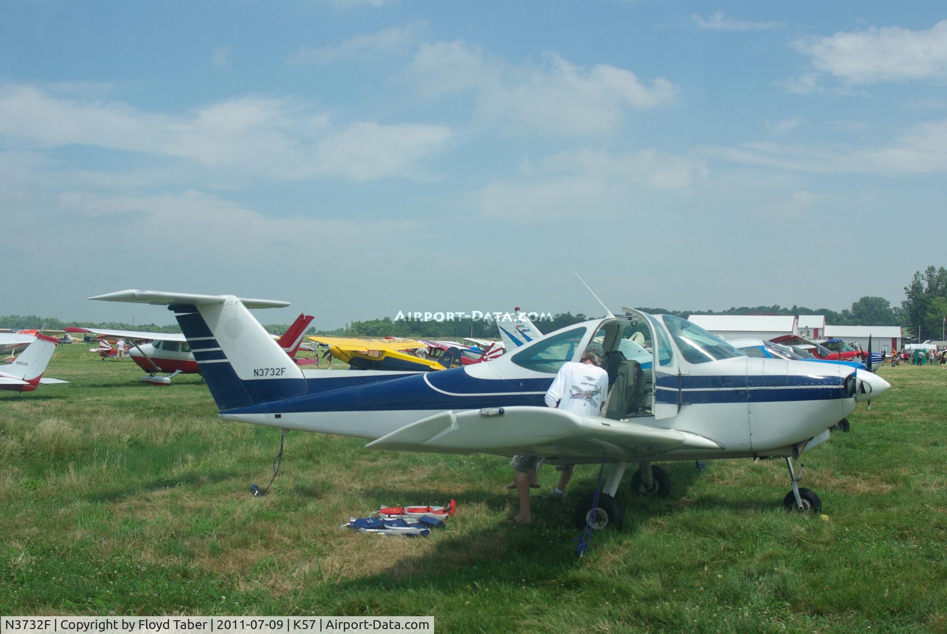 N3732F, 1980 Beech 77 Skipper C/N WA-154, At the Flying Wingnuts Airshow