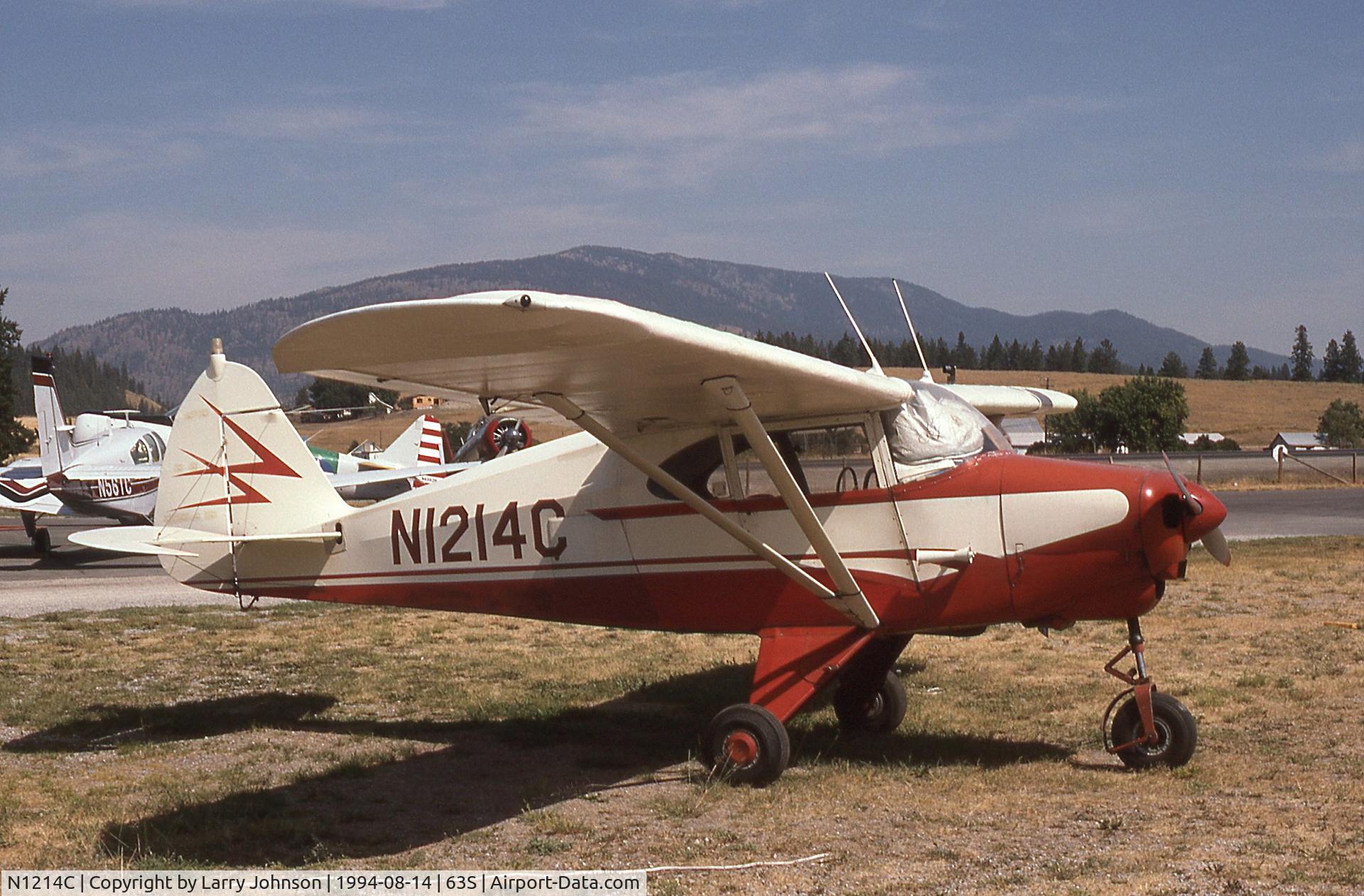 N1214C, 1953 Piper PA-22-135 Tri-Pacer C/N 22-1004, I shot this in 63S.