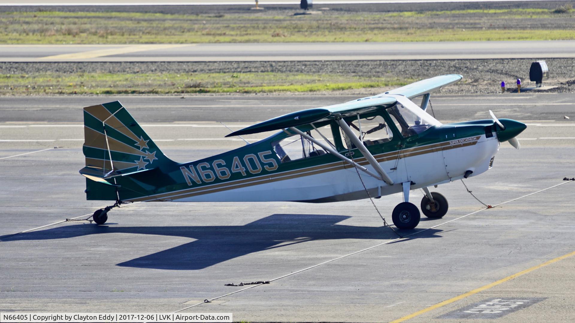 N66405, 1996 American Champion 8KCAB Decathlon C/N 783-96, Livermore Airport California 2017.