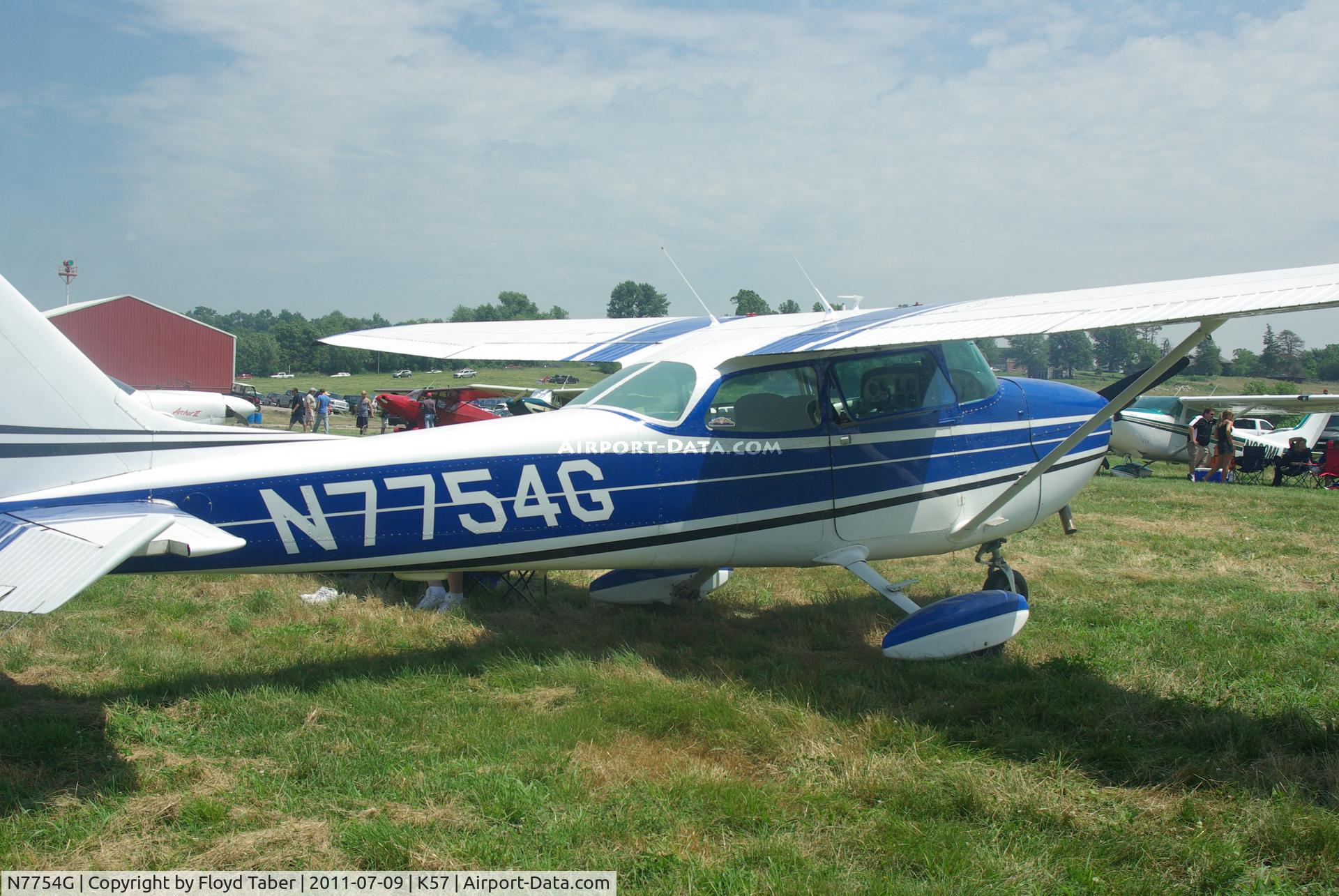 N7754G, 1970 Cessna 172L C/N 17259454, At the Flying Wingnuts Airshow